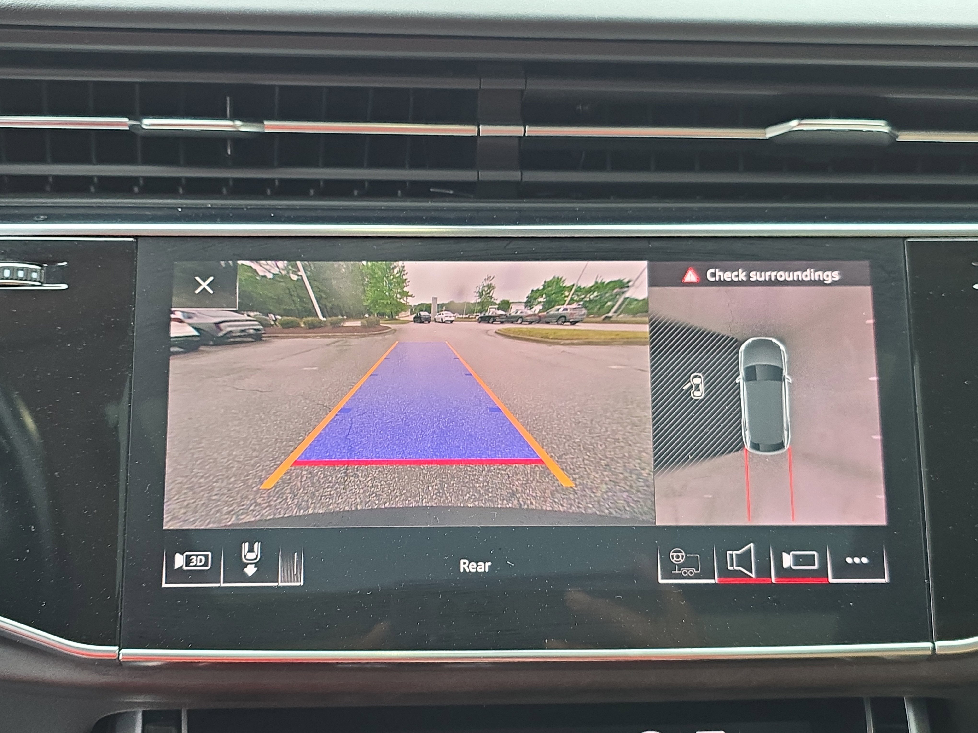 2019 Audi Q8 Prestige