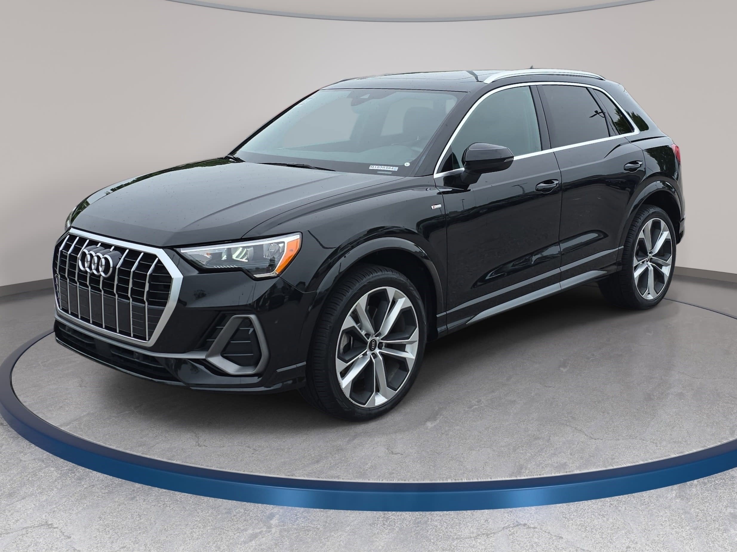 2021 Audi Q3 S line Premium