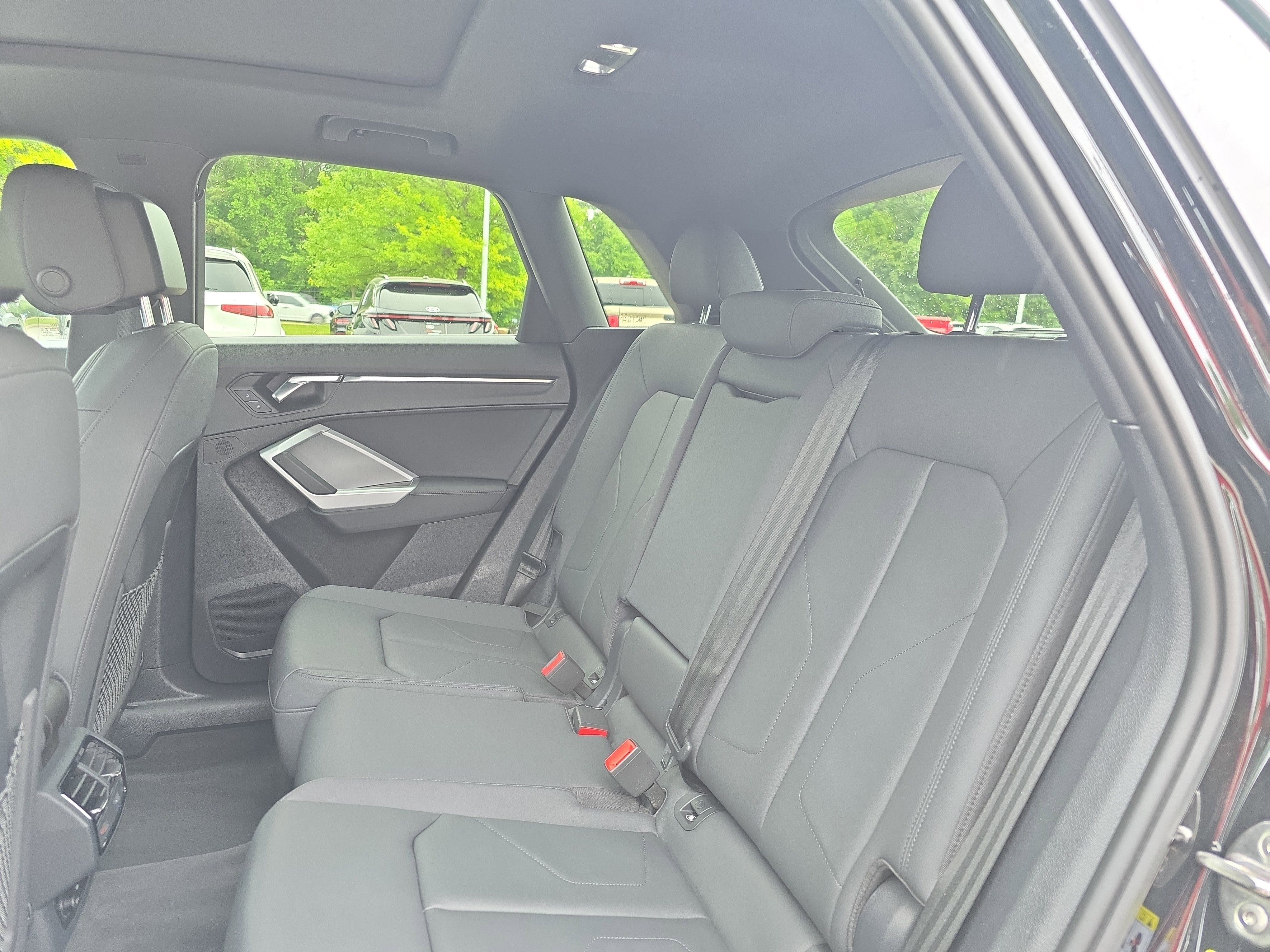 2021 Audi Q3 S line Premium