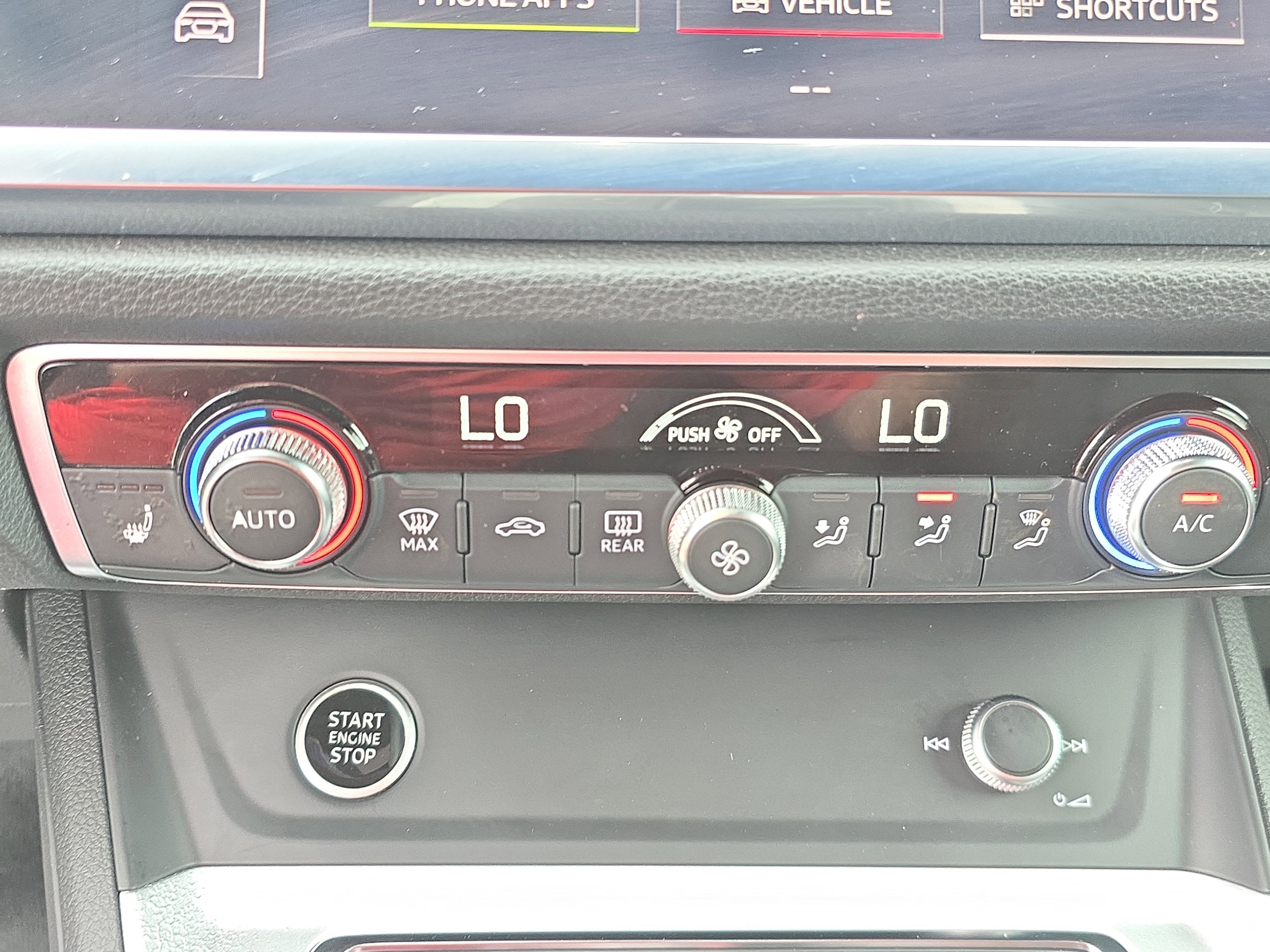 2021 Audi Q3 S line Premium