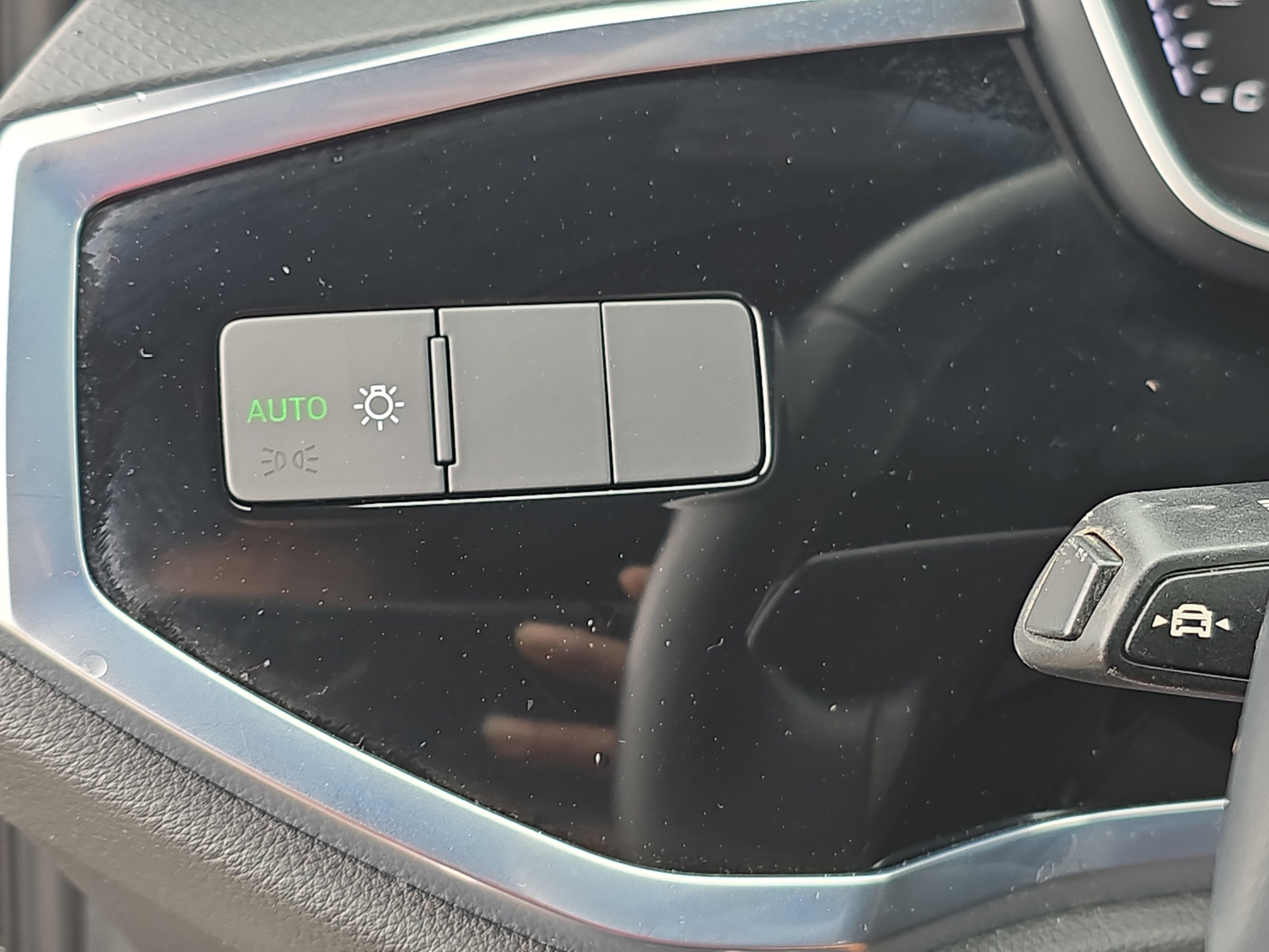 2021 Audi Q3 S line Premium