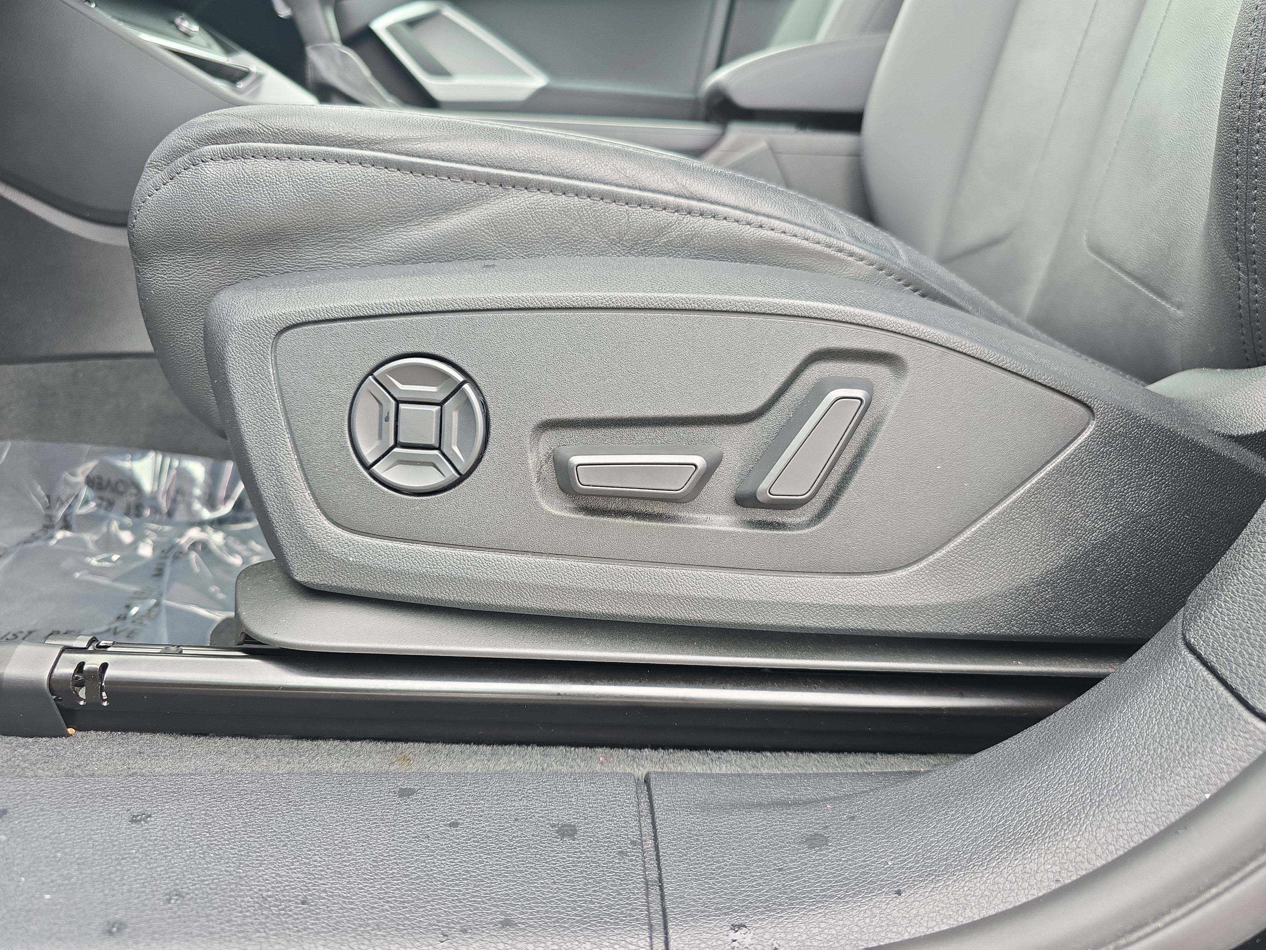 2021 Audi Q3 S line Premium