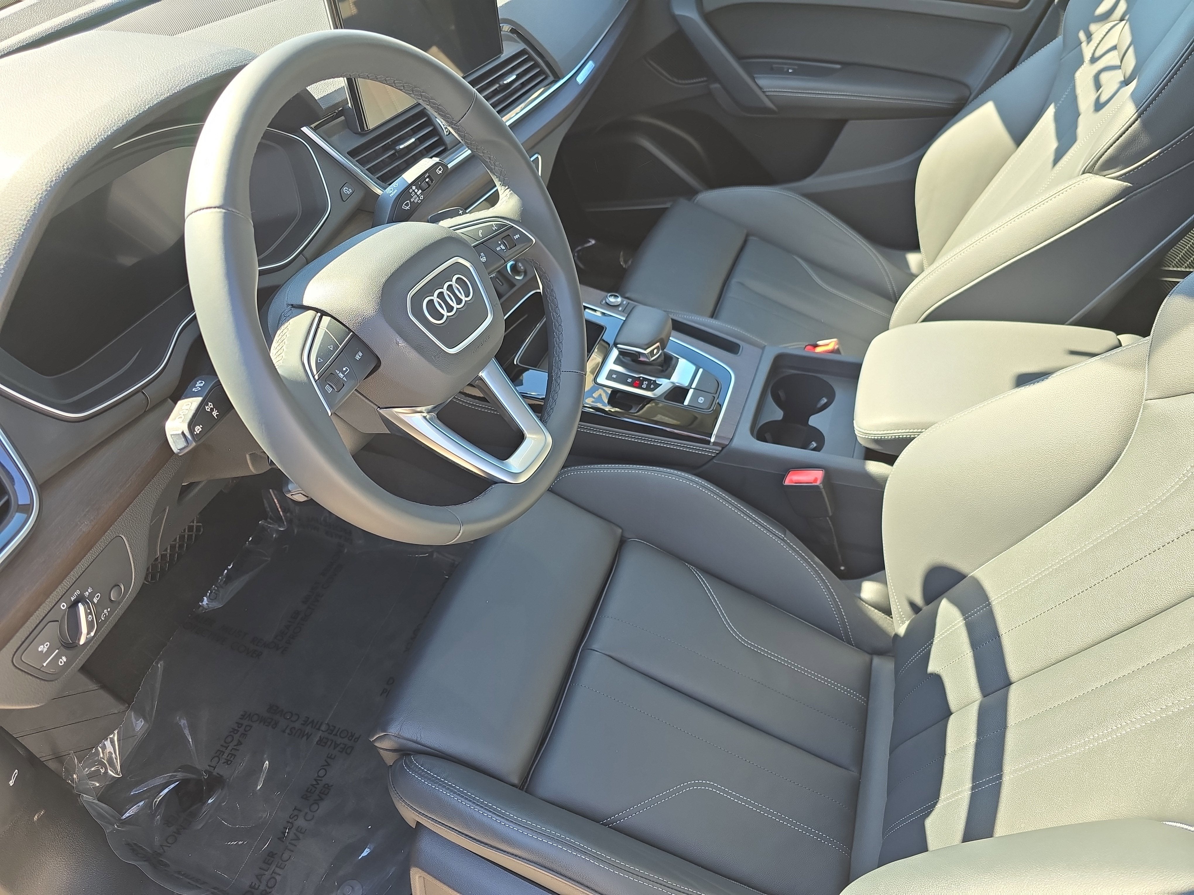 2023 Audi Q5 S line Premium Plus