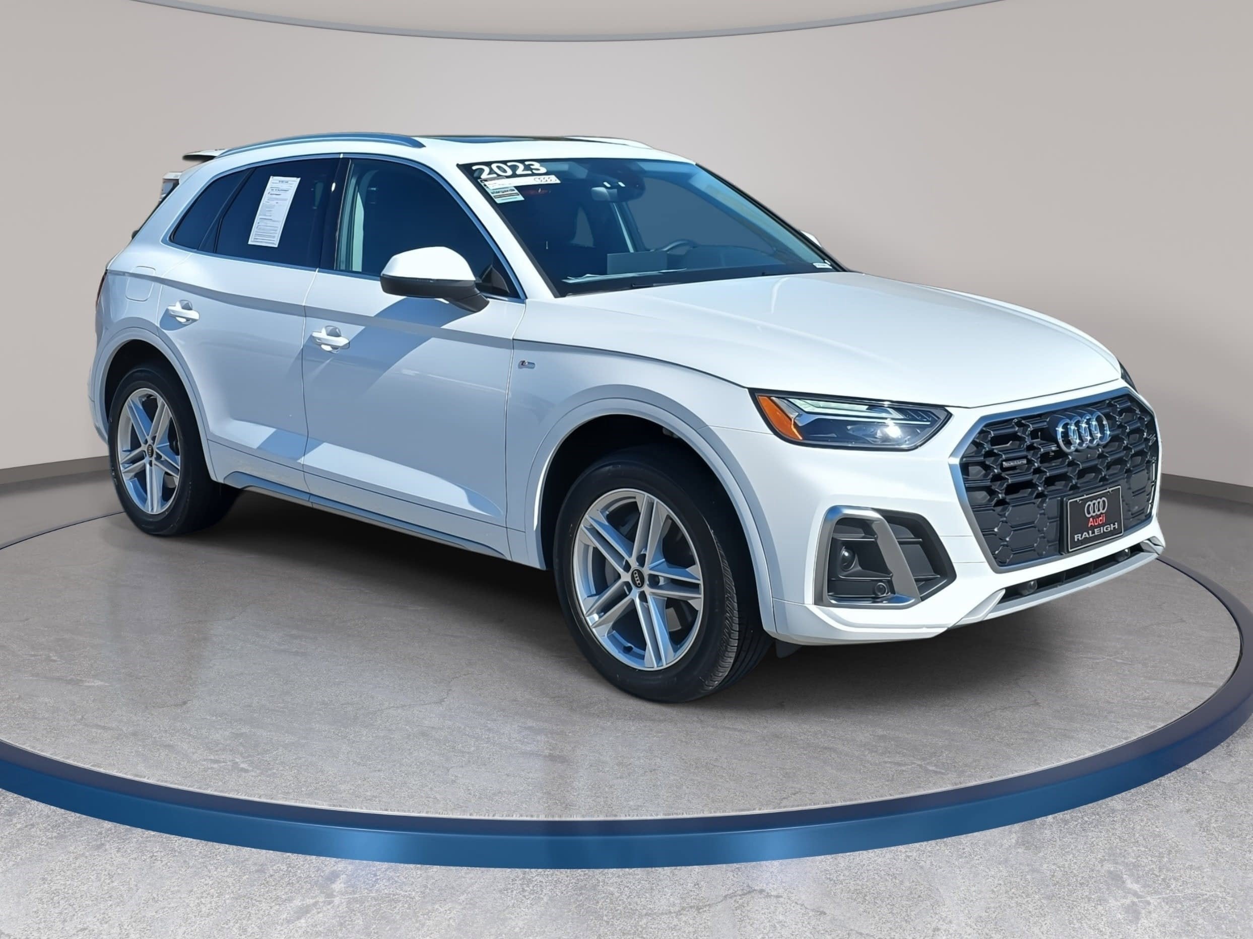 2023 Audi Q5 S line Premium Plus