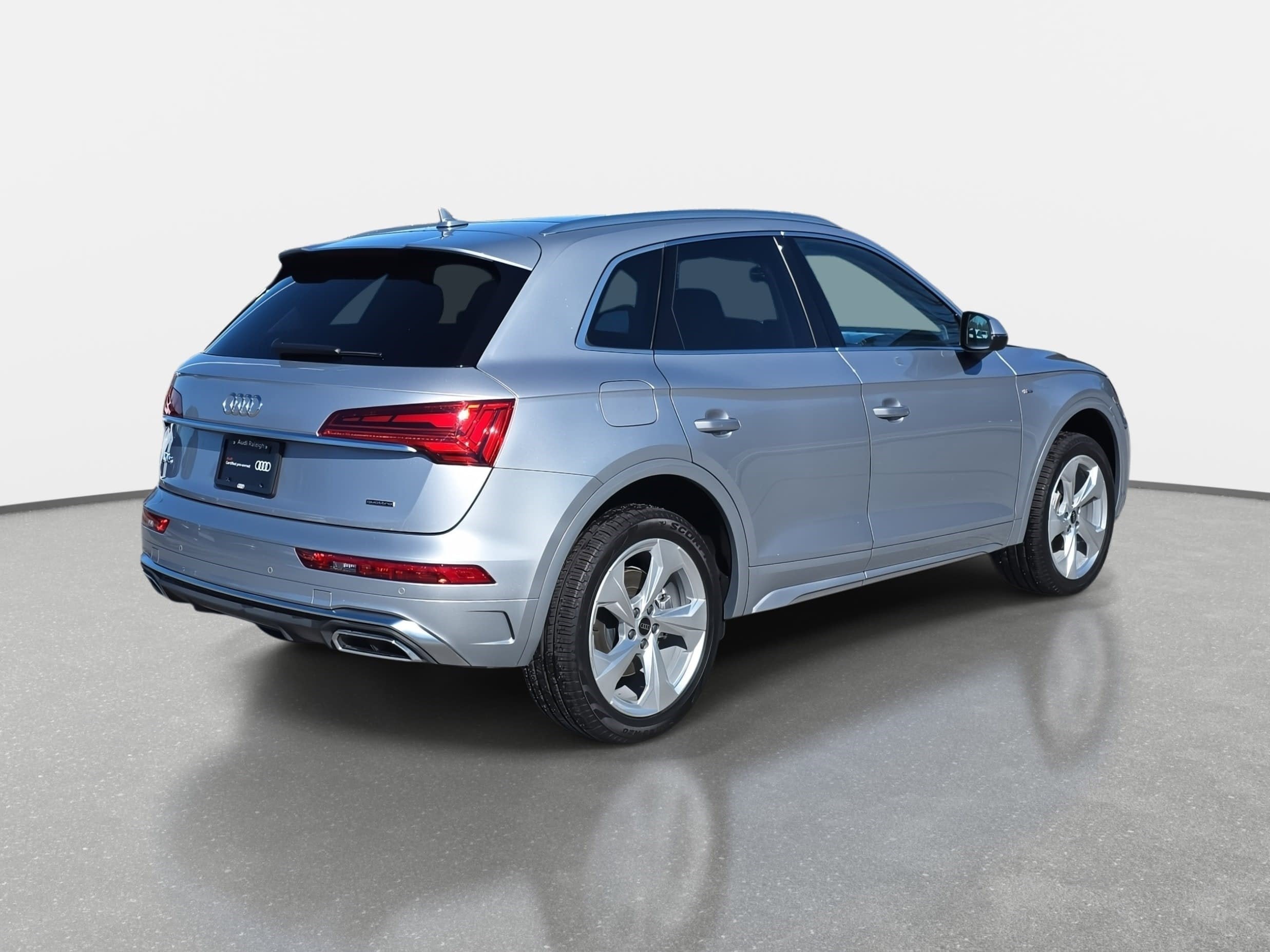 2025 Audi Q5 S line Premium Plus