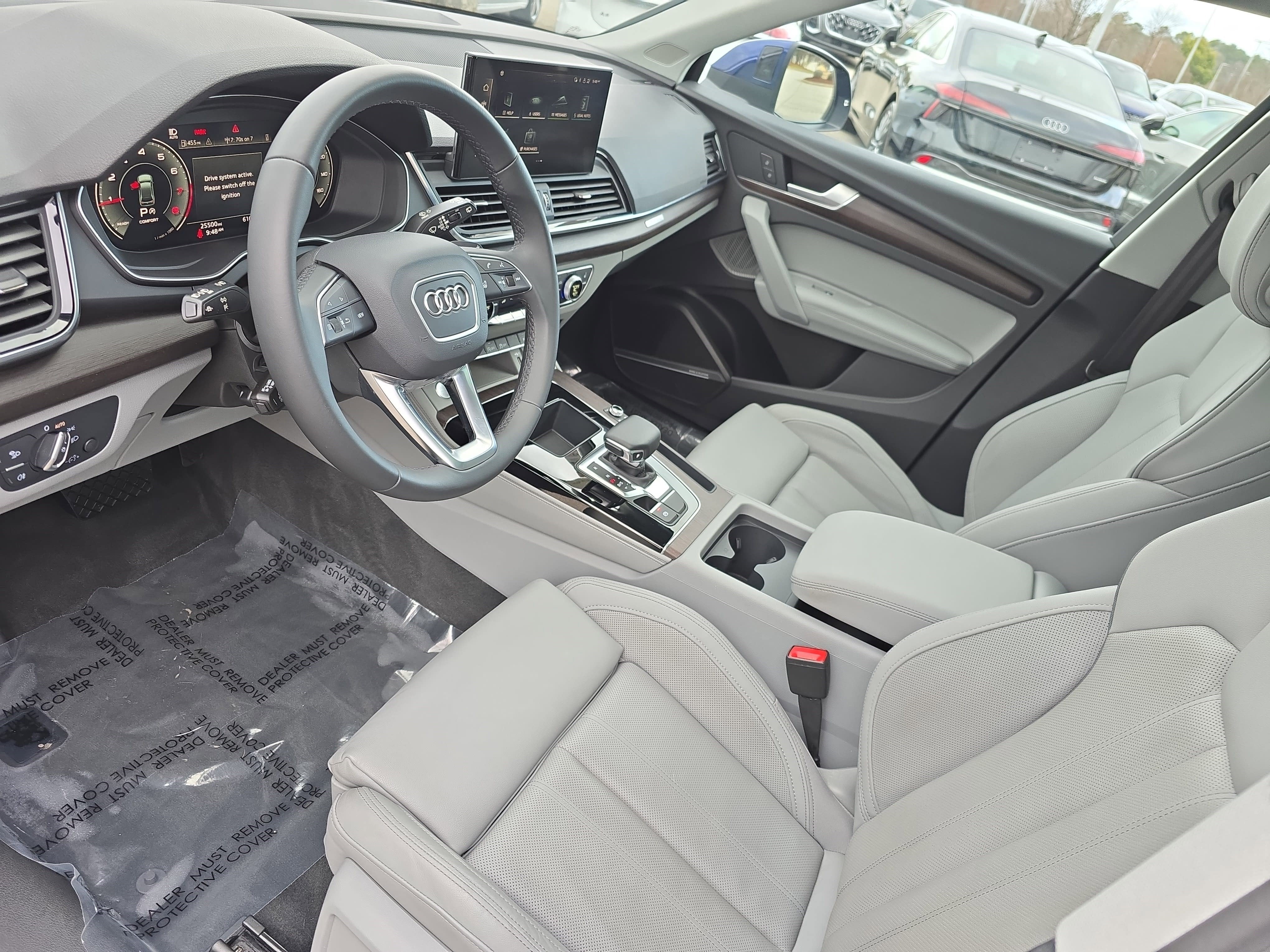 2023 Audi Q5 S line Premium Plus