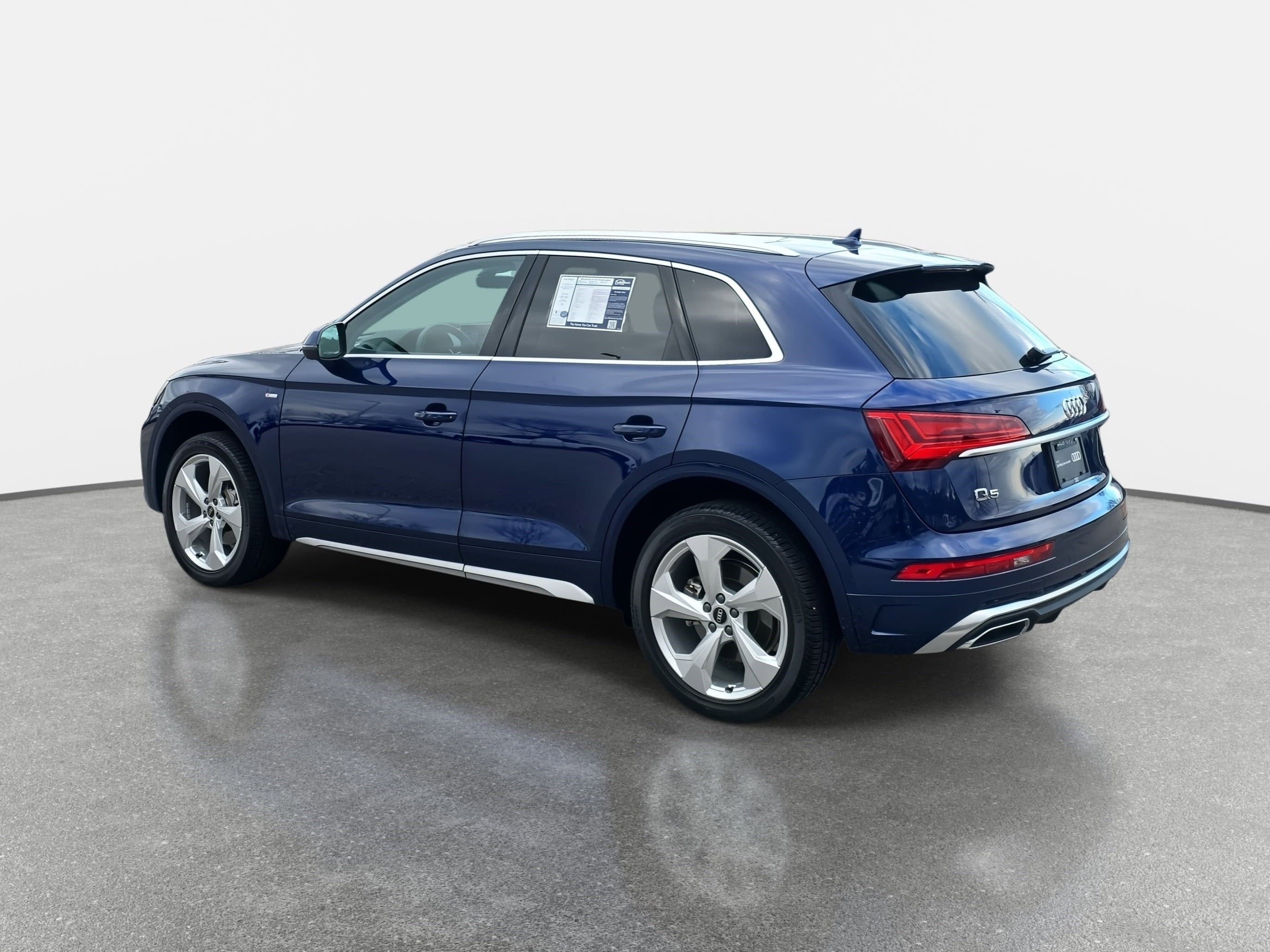 2023 Audi Q5 S line Premium Plus