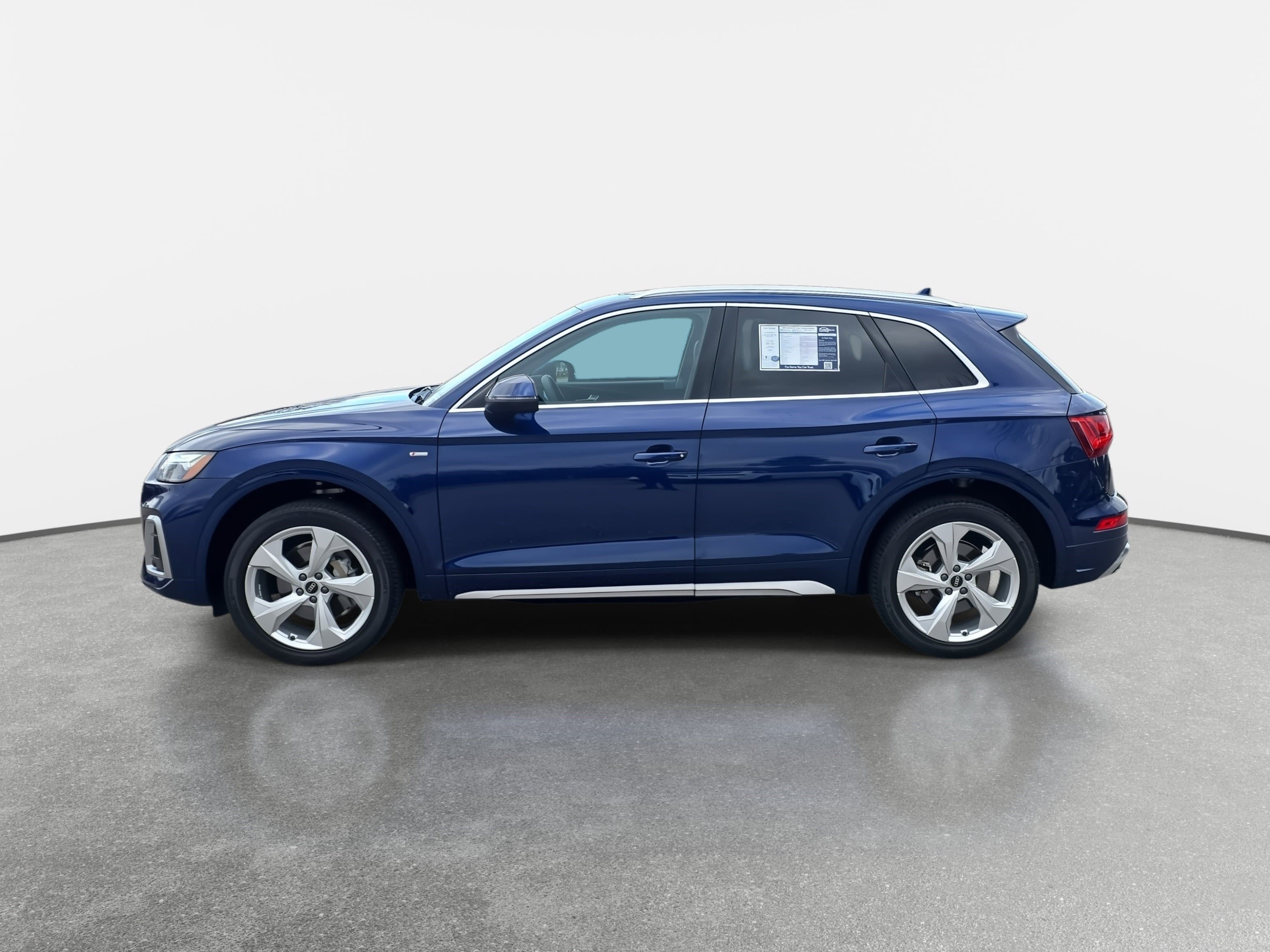 2023 Audi Q5 S line Premium Plus