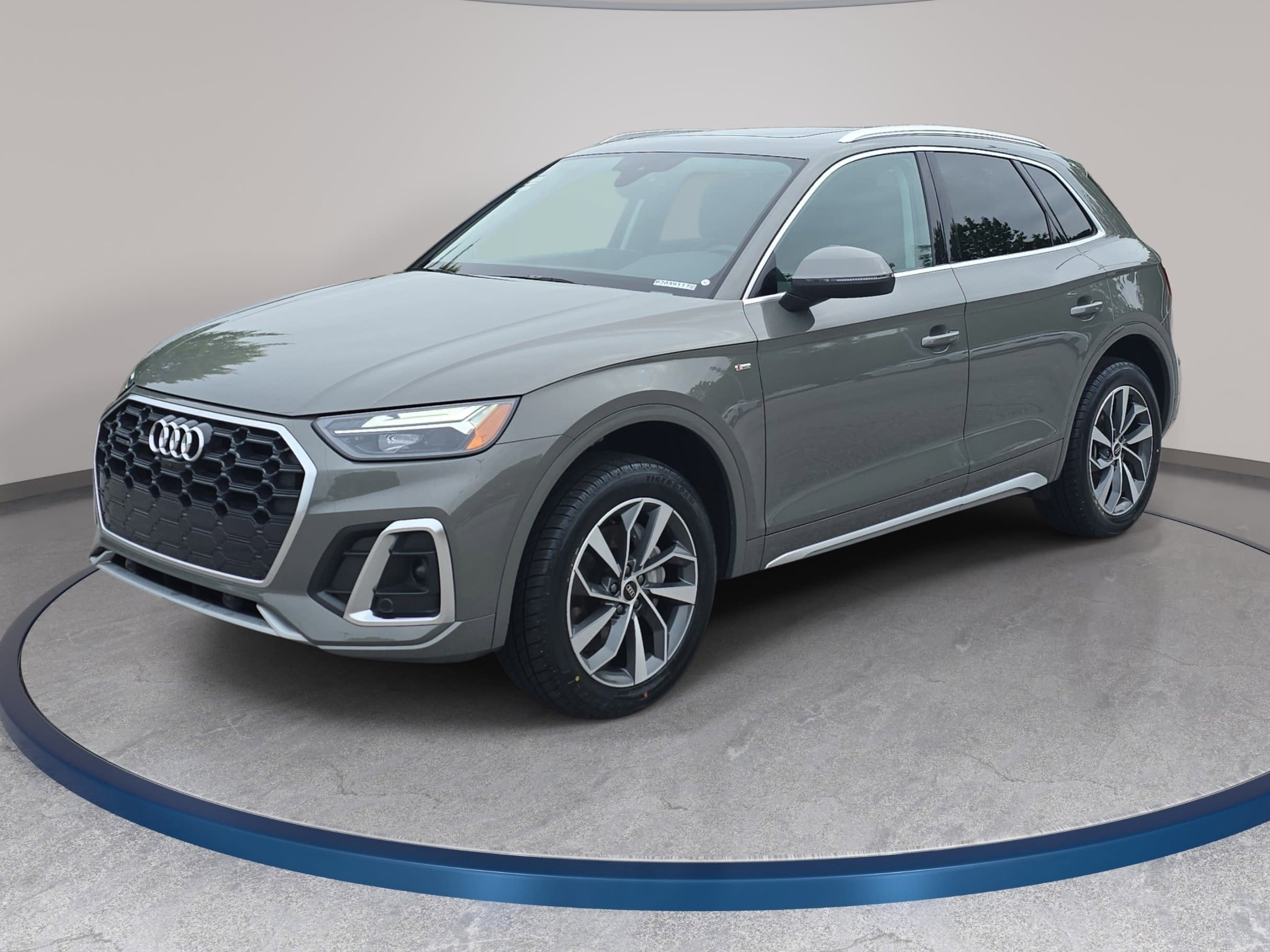 2023 Audi Q5 S line Premium Plus