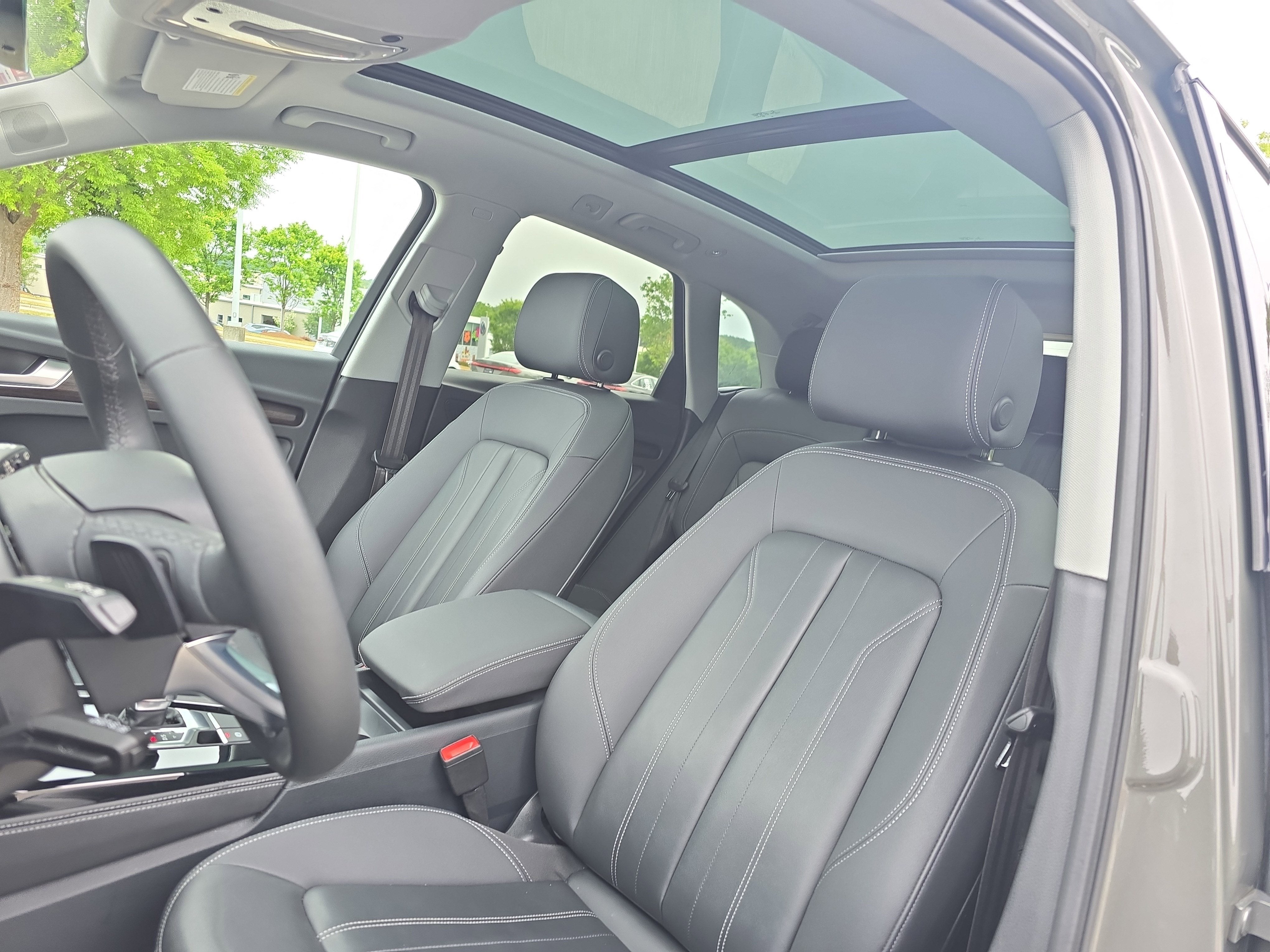2023 Audi Q5 S line Premium Plus