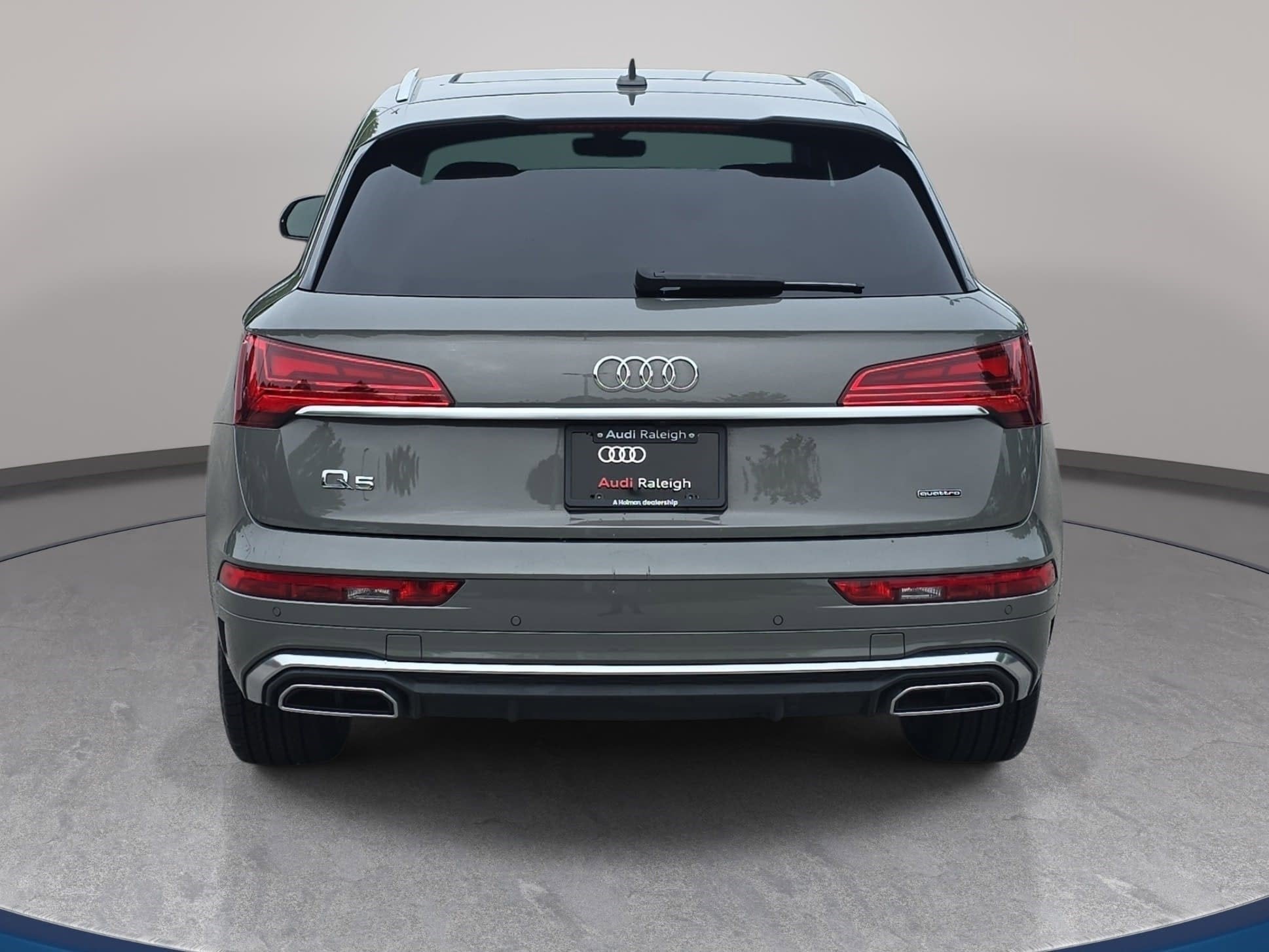 2023 Audi Q5 S line Premium Plus