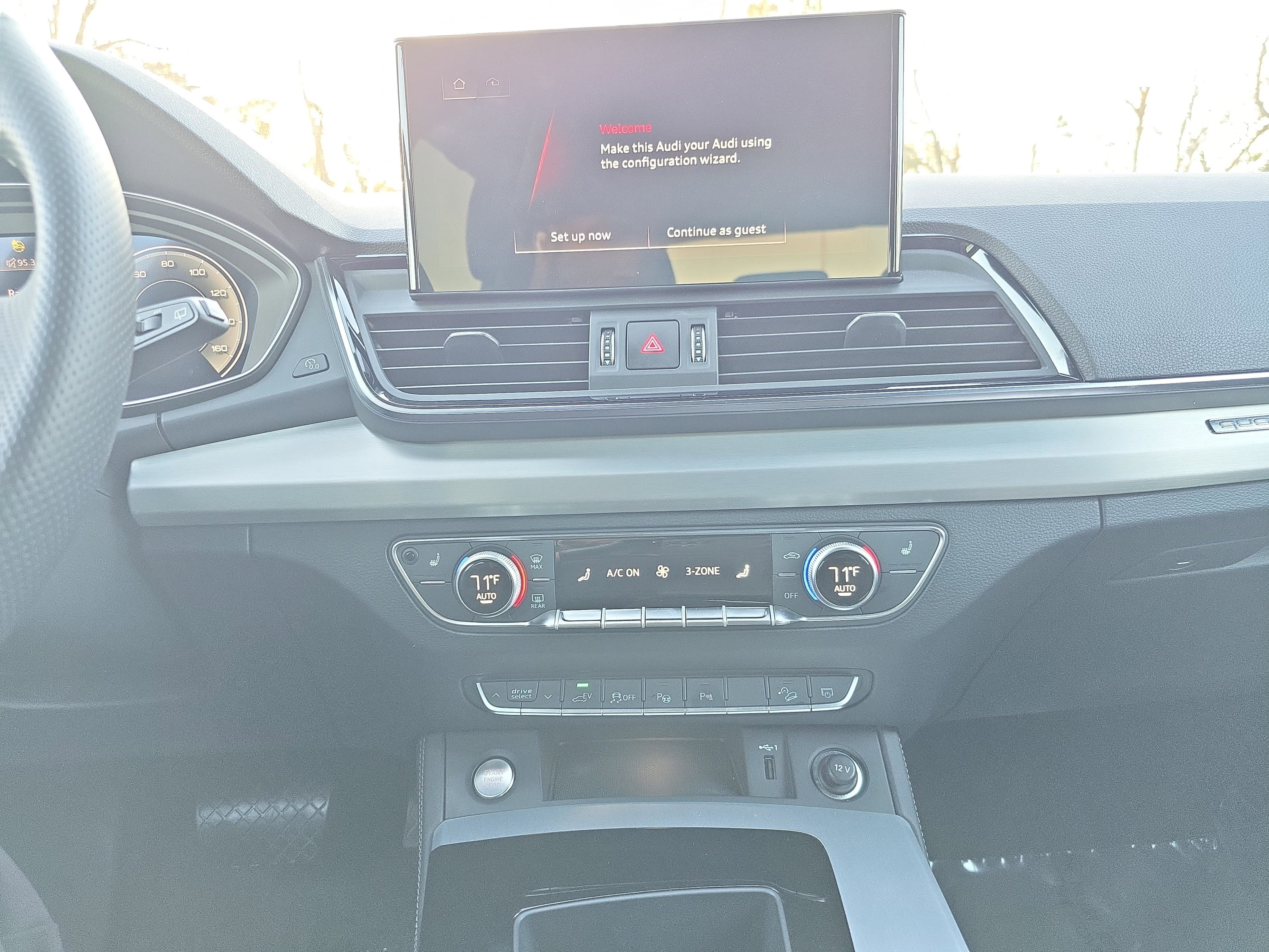 2023 Audi Q5 S line Prestige