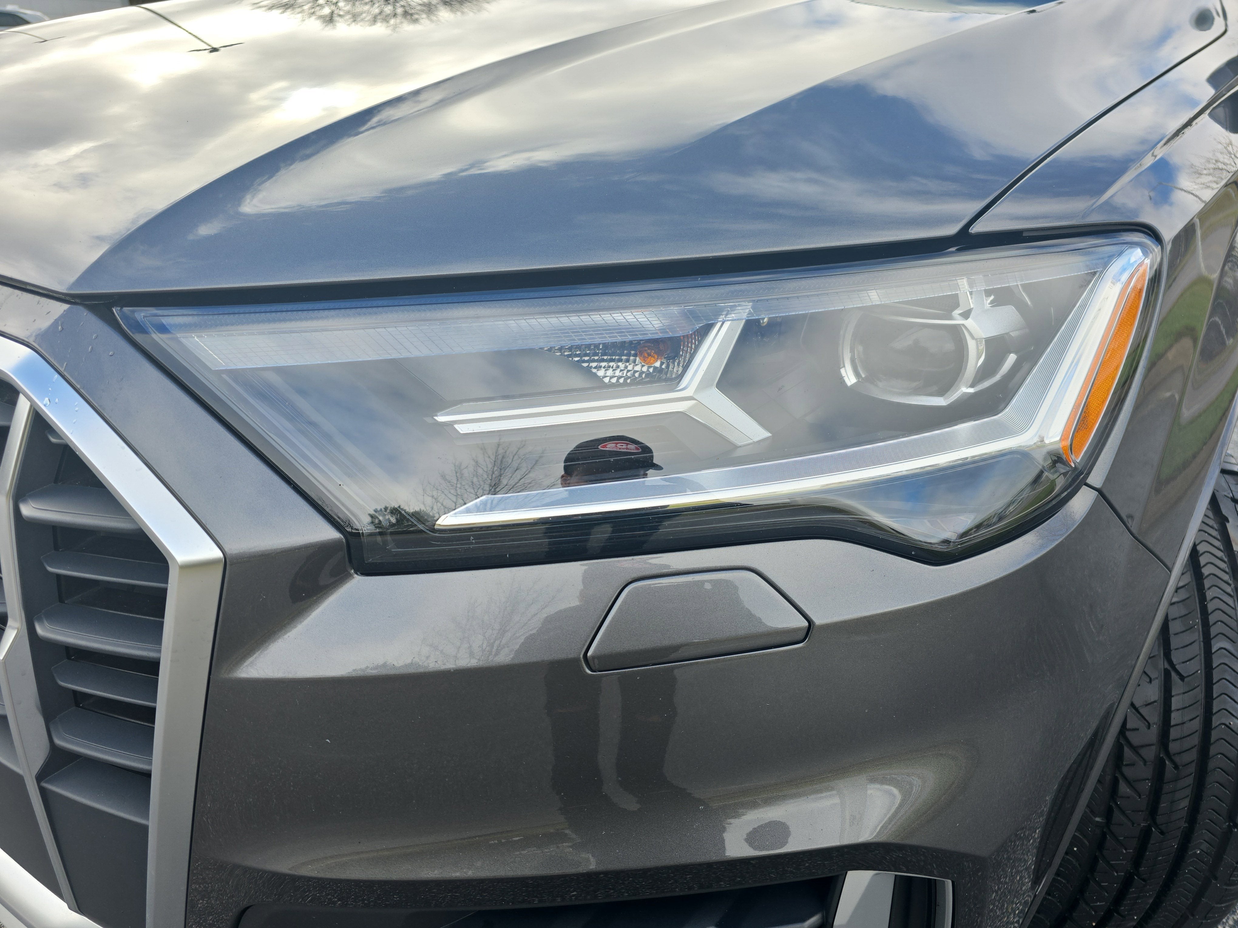 2020 Audi Q7 Premium Plus