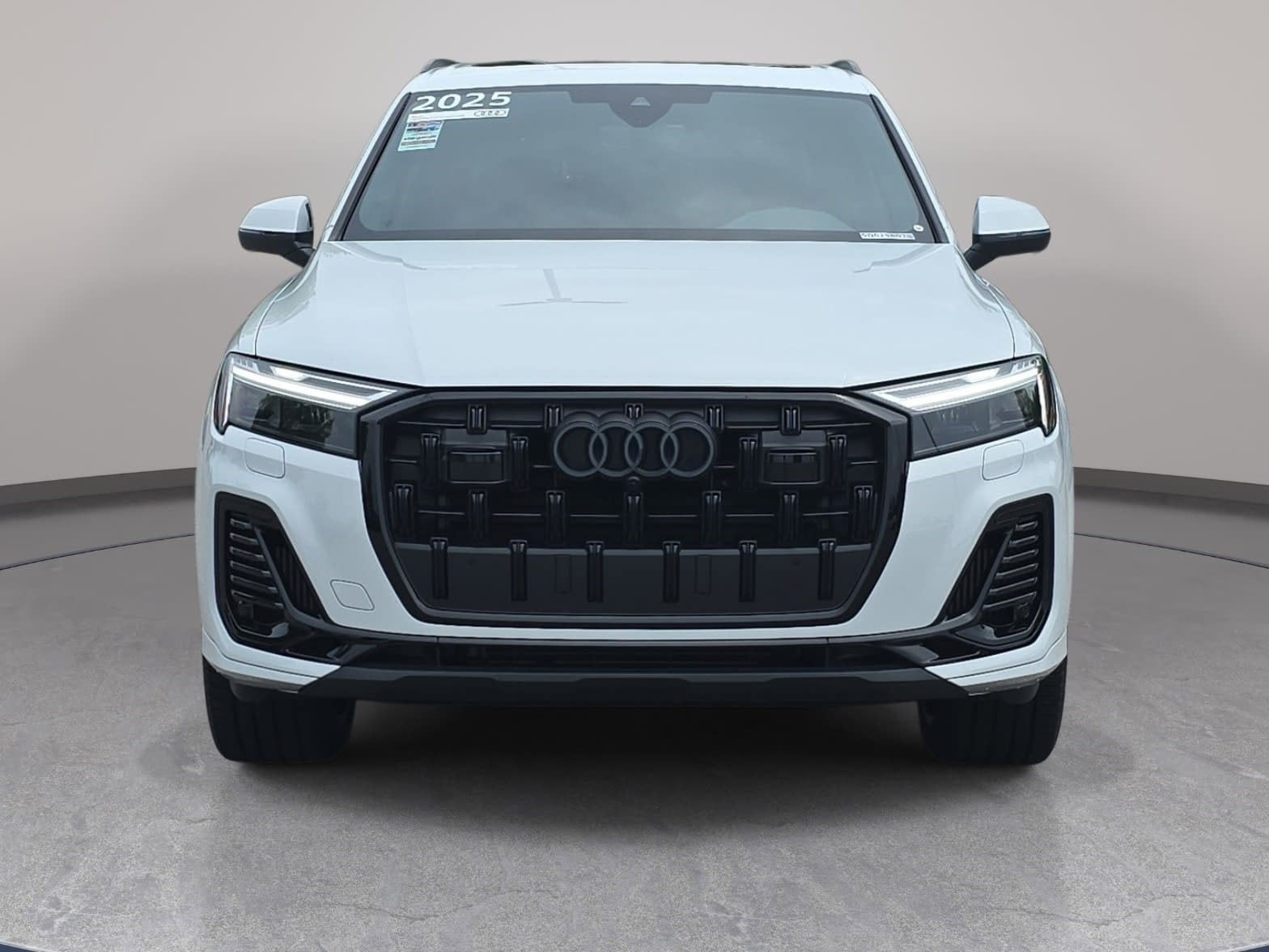 2025 Audi Q7 Premium Plus