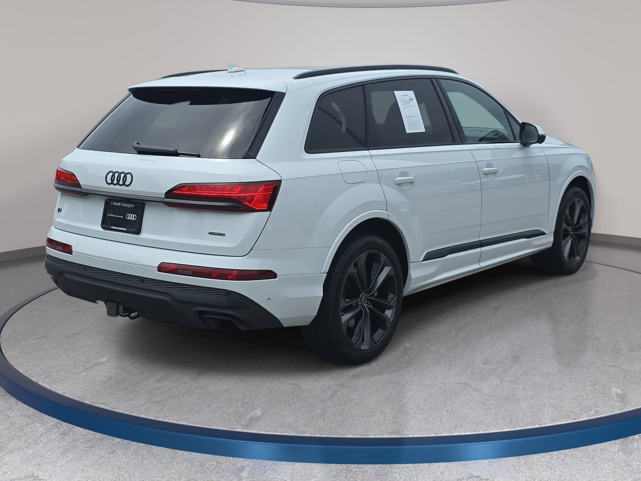 2025 Audi Q7 Premium Plus