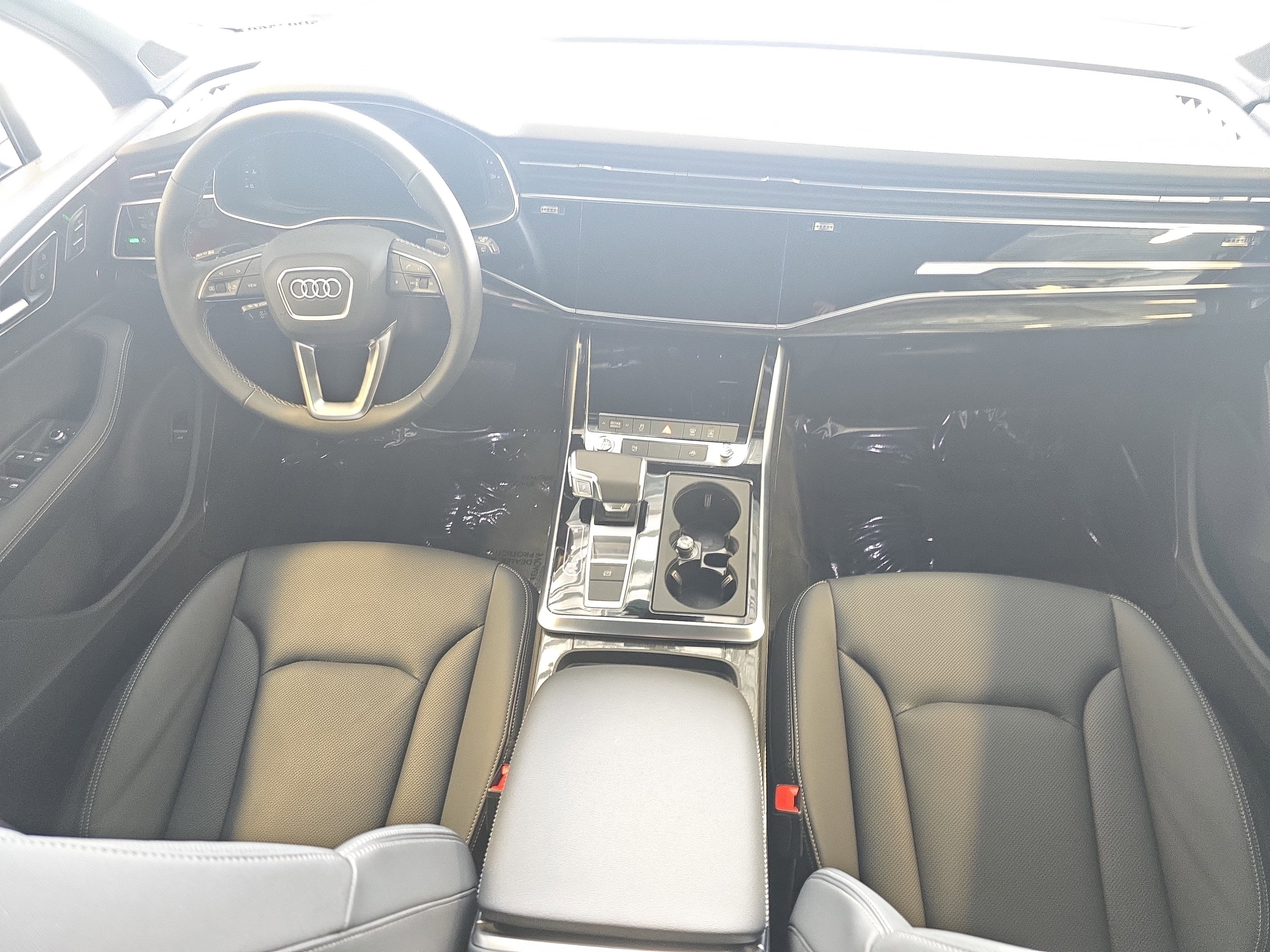 2025 Audi Q7 Premium Plus