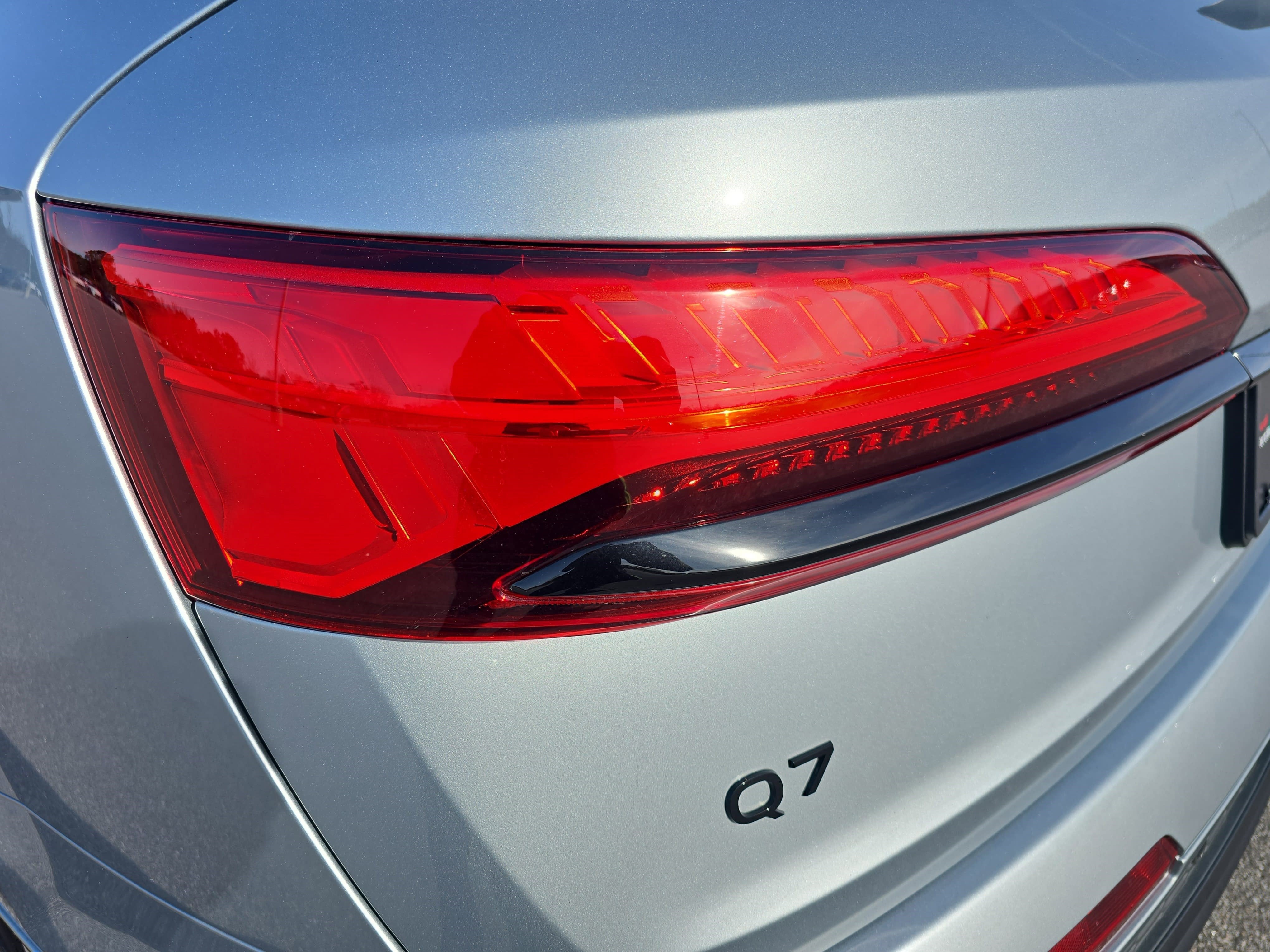 2025 Audi Q7 Prestige