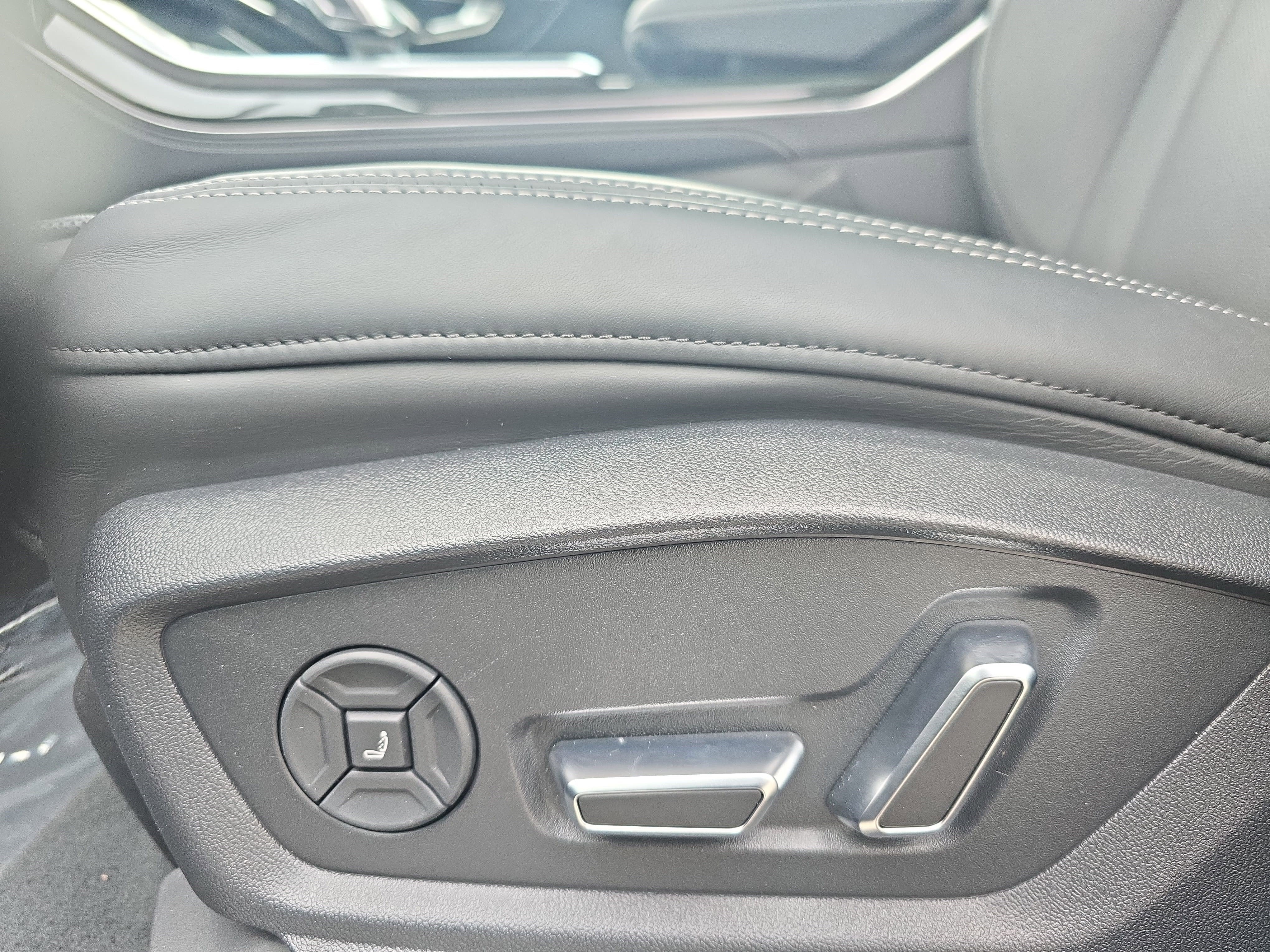 2025 Audi Q7 Prestige