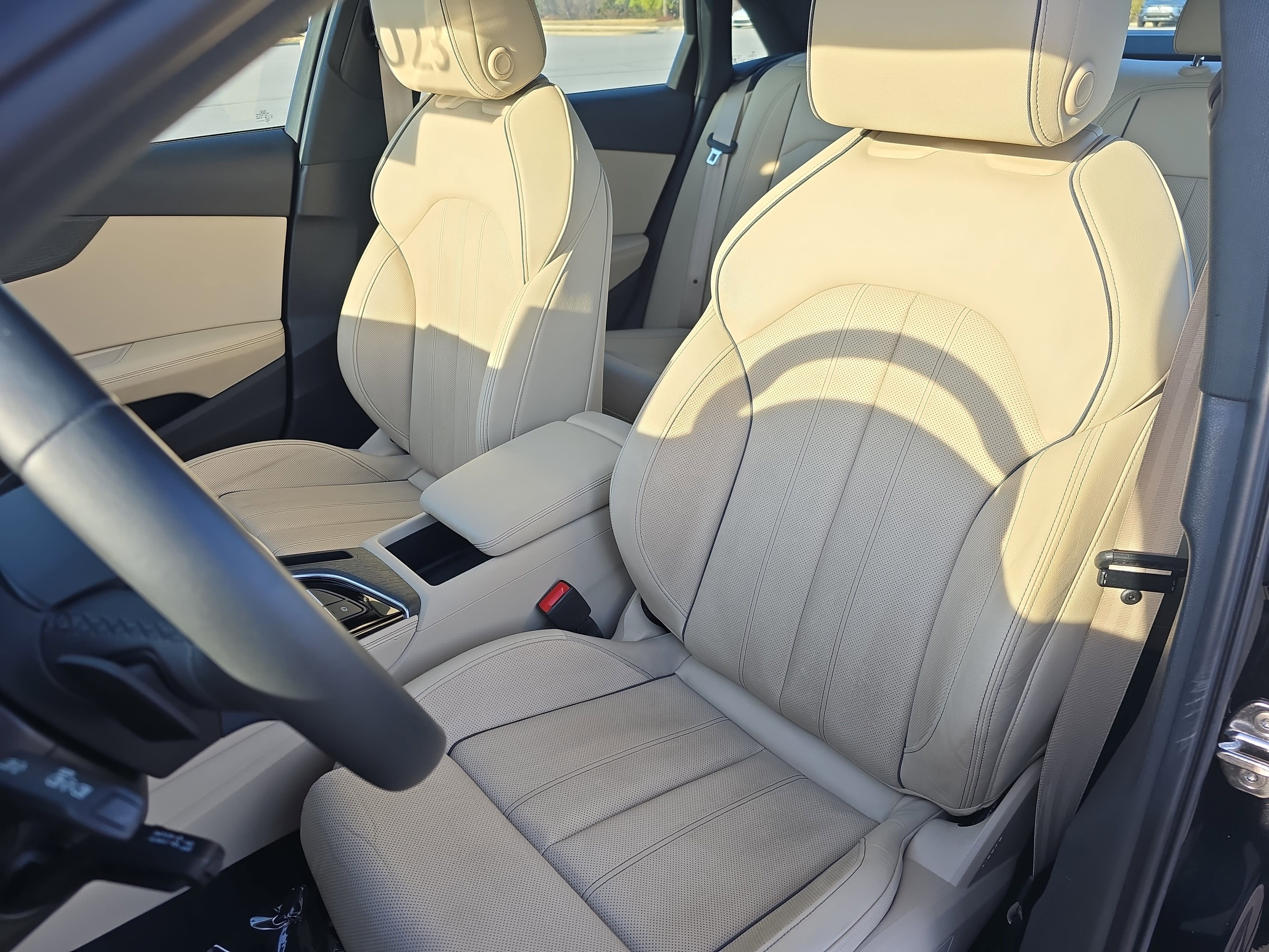 2023 Audi A4 Sedan S line Premium Plus