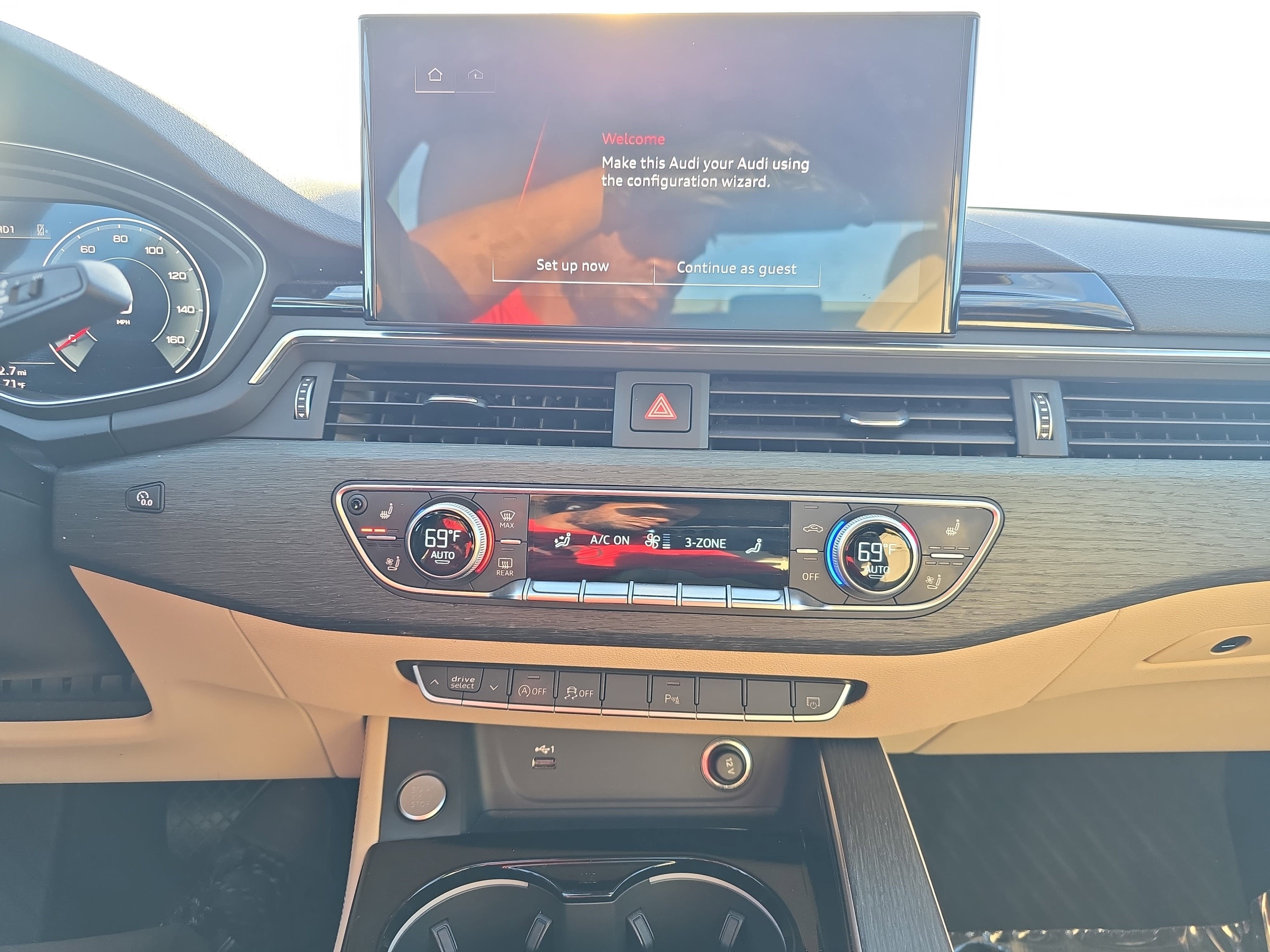 2023 Audi A4 Sedan S line Premium Plus