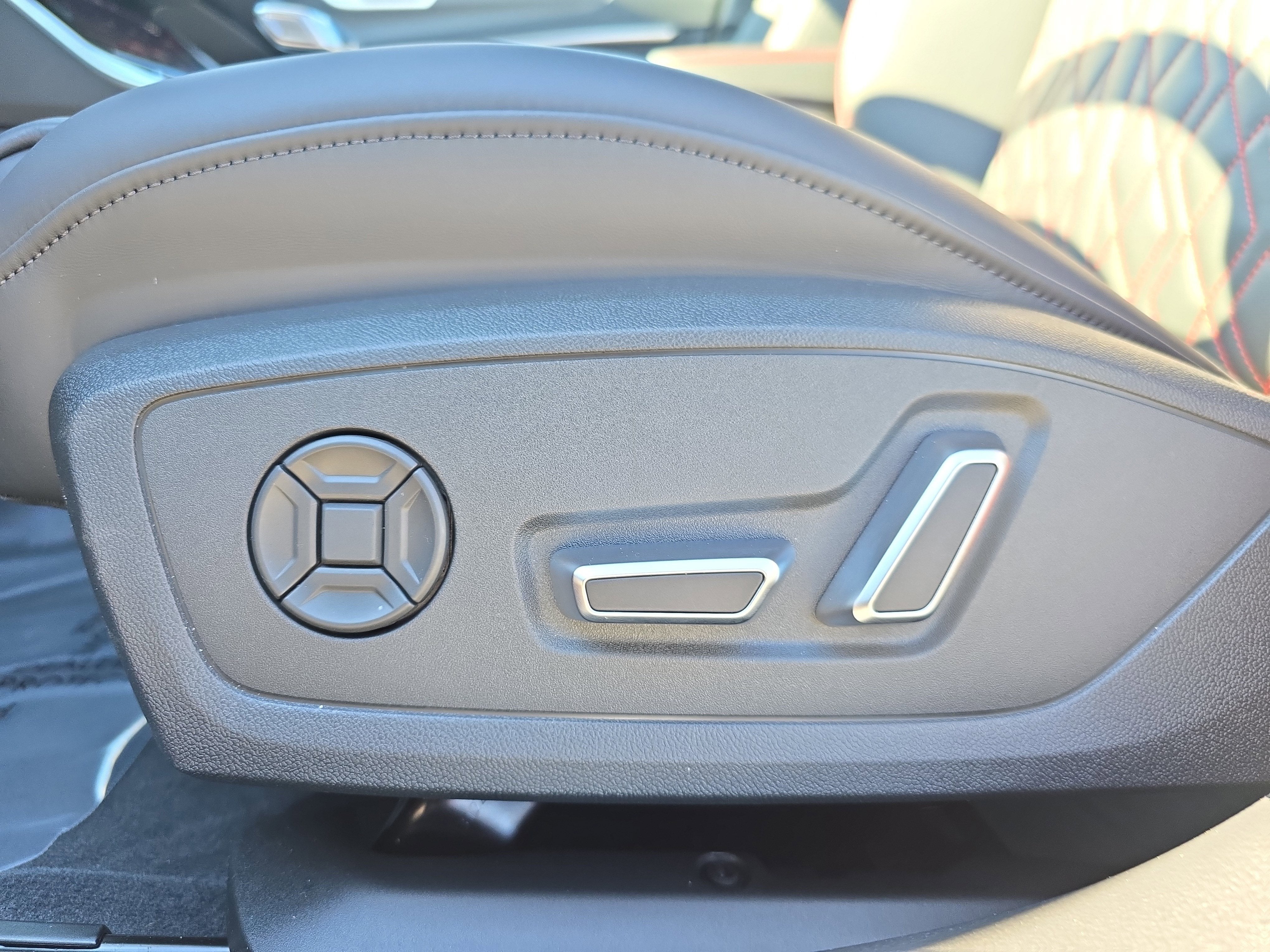 2025 Audi S6 Sedan Prestige