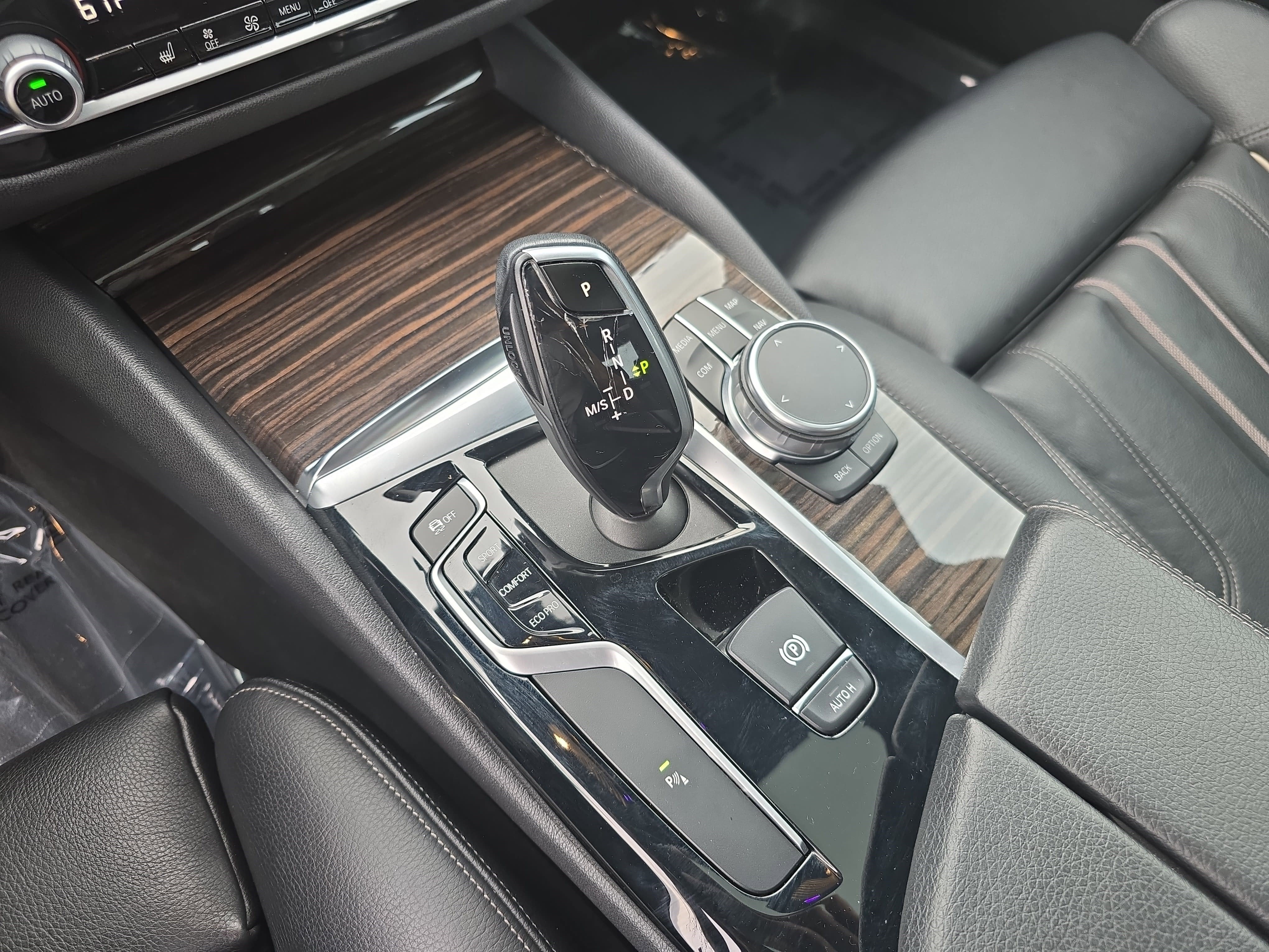 2019 BMW 5 Series 530i xDrive