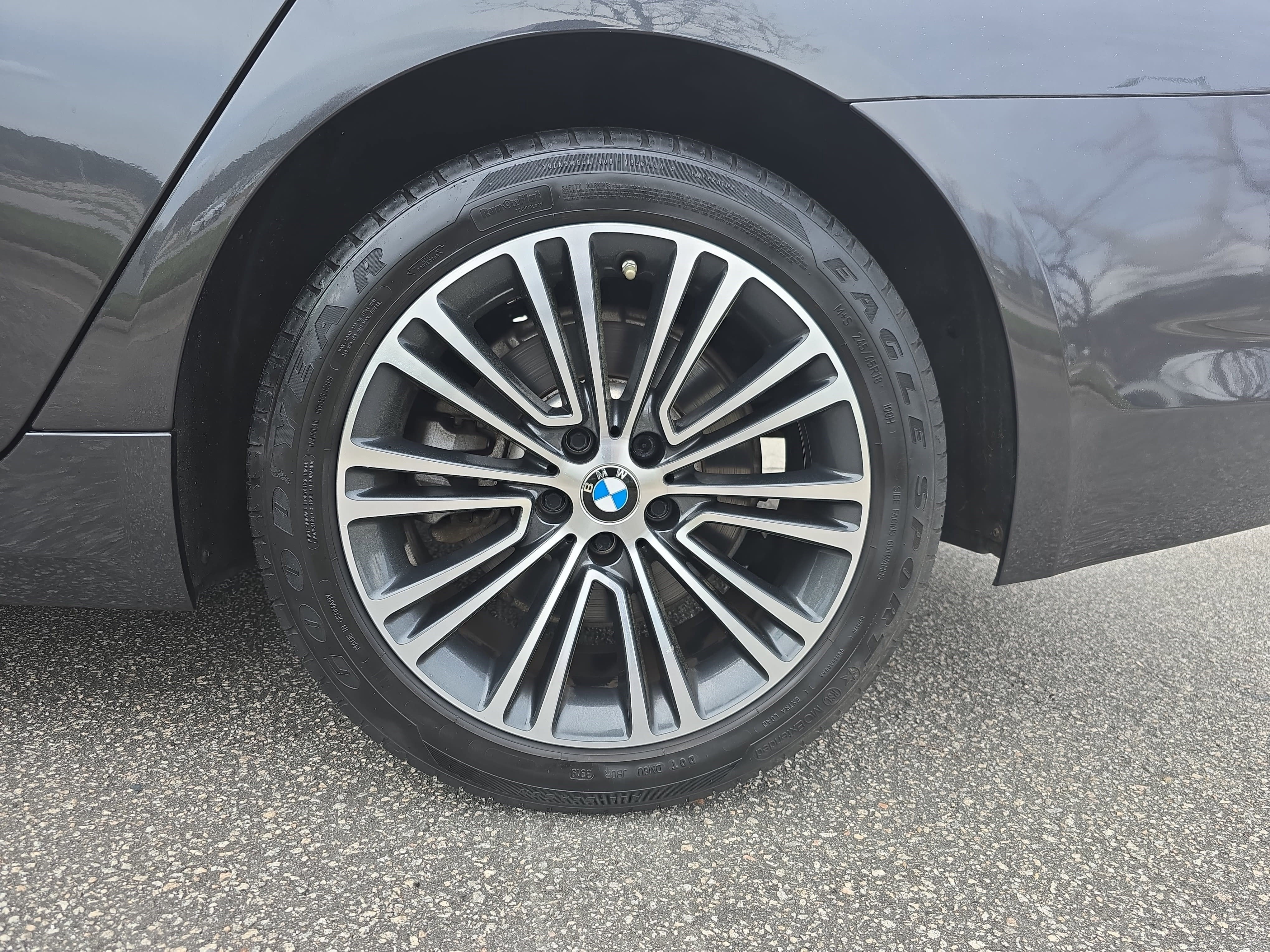 2019 BMW 5 Series 530i xDrive