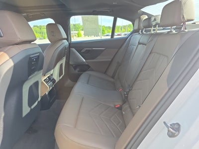 2024 BMW i5 eDrive40