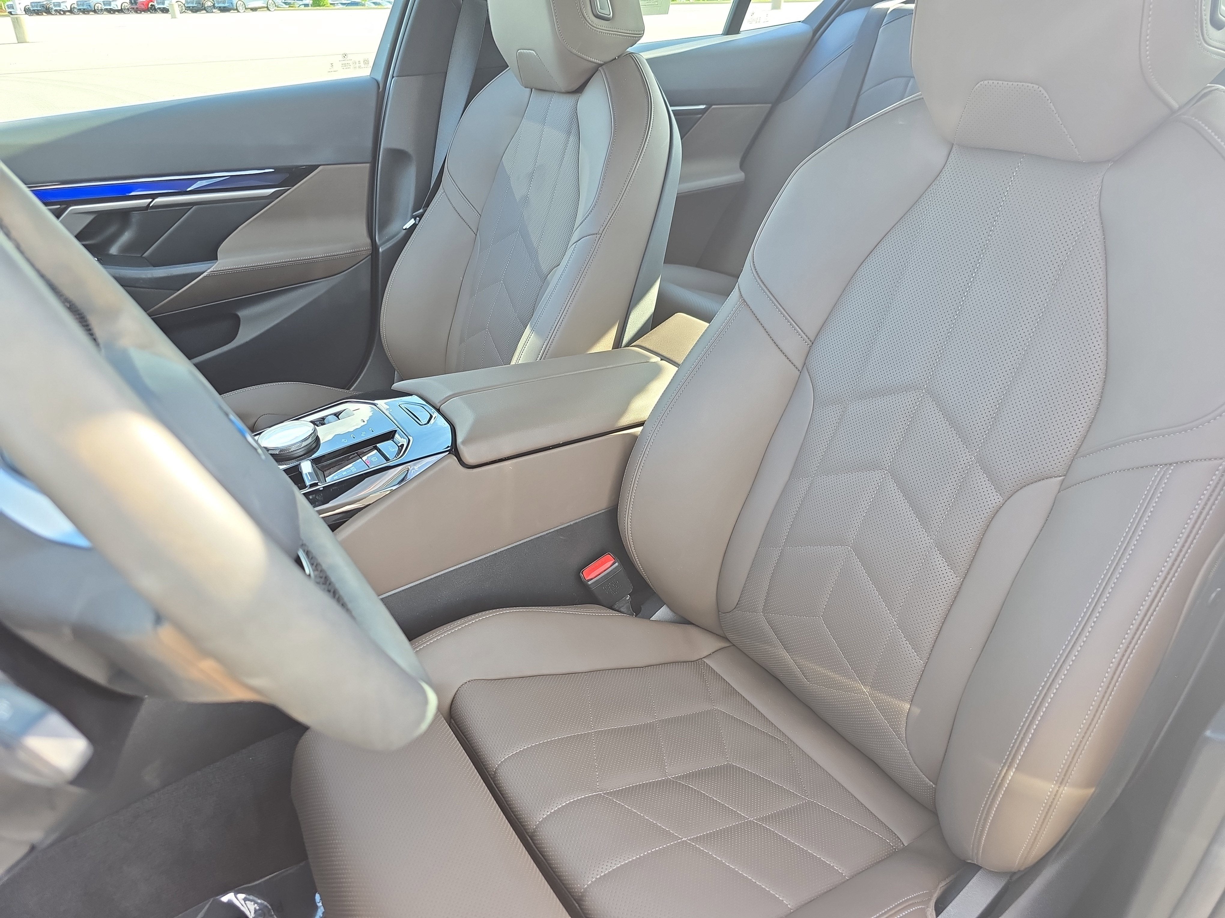 2024 BMW i5 eDrive40