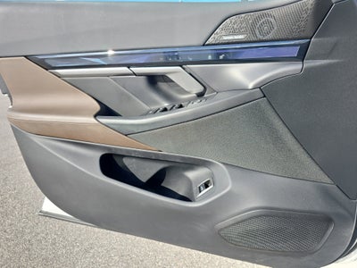 2024 BMW i5 eDrive40