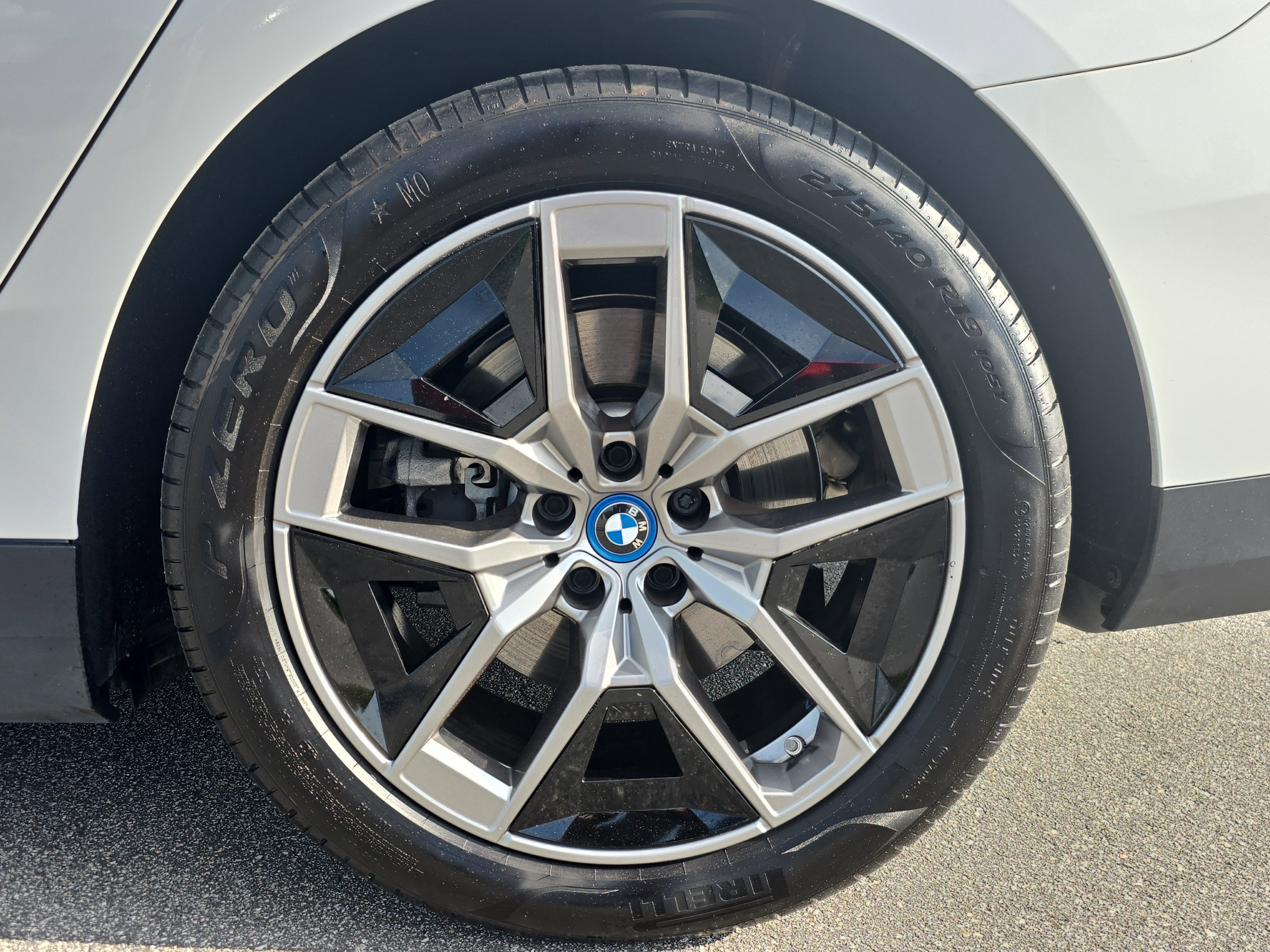 2024 BMW i5 eDrive40