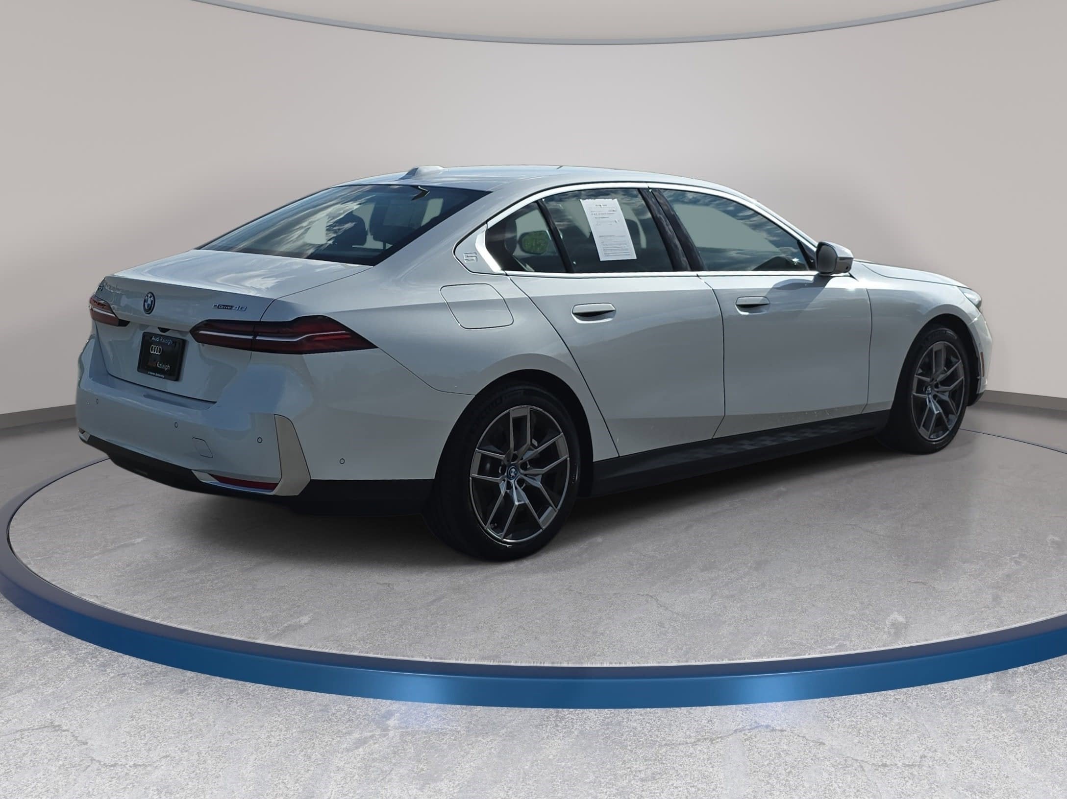 2024 BMW i5 eDrive40