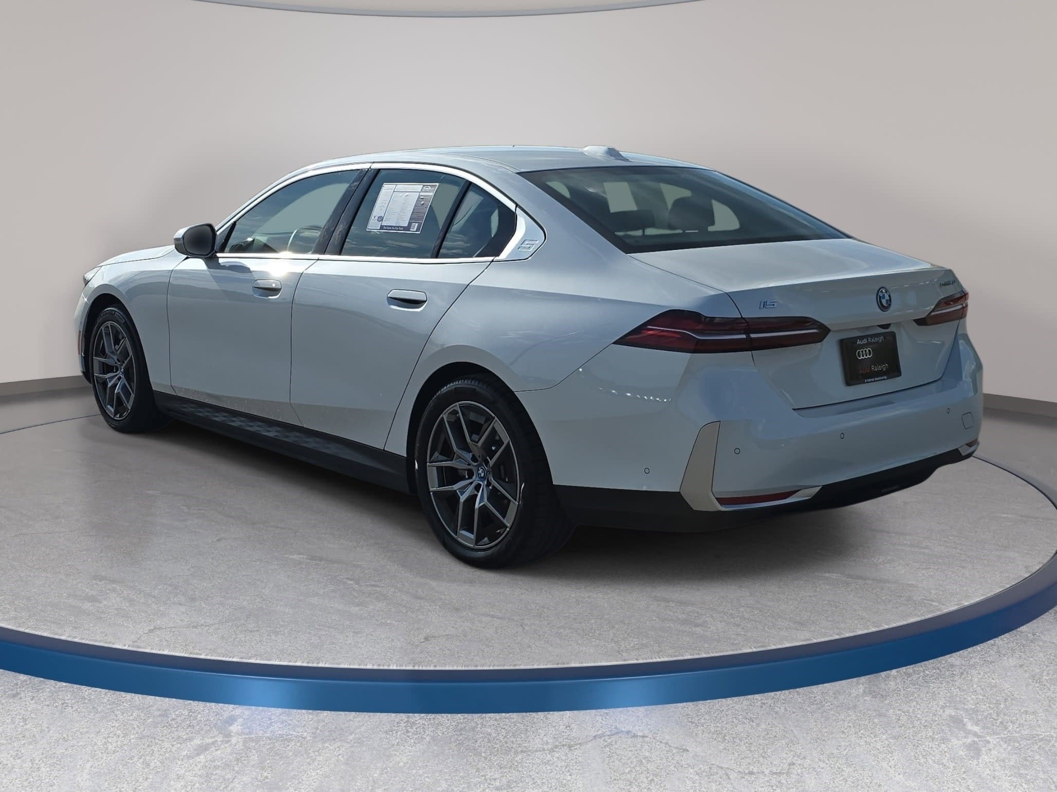 2024 BMW i5 eDrive40