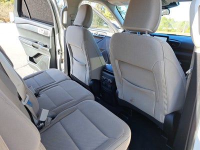 2021 Ford Explorer Base