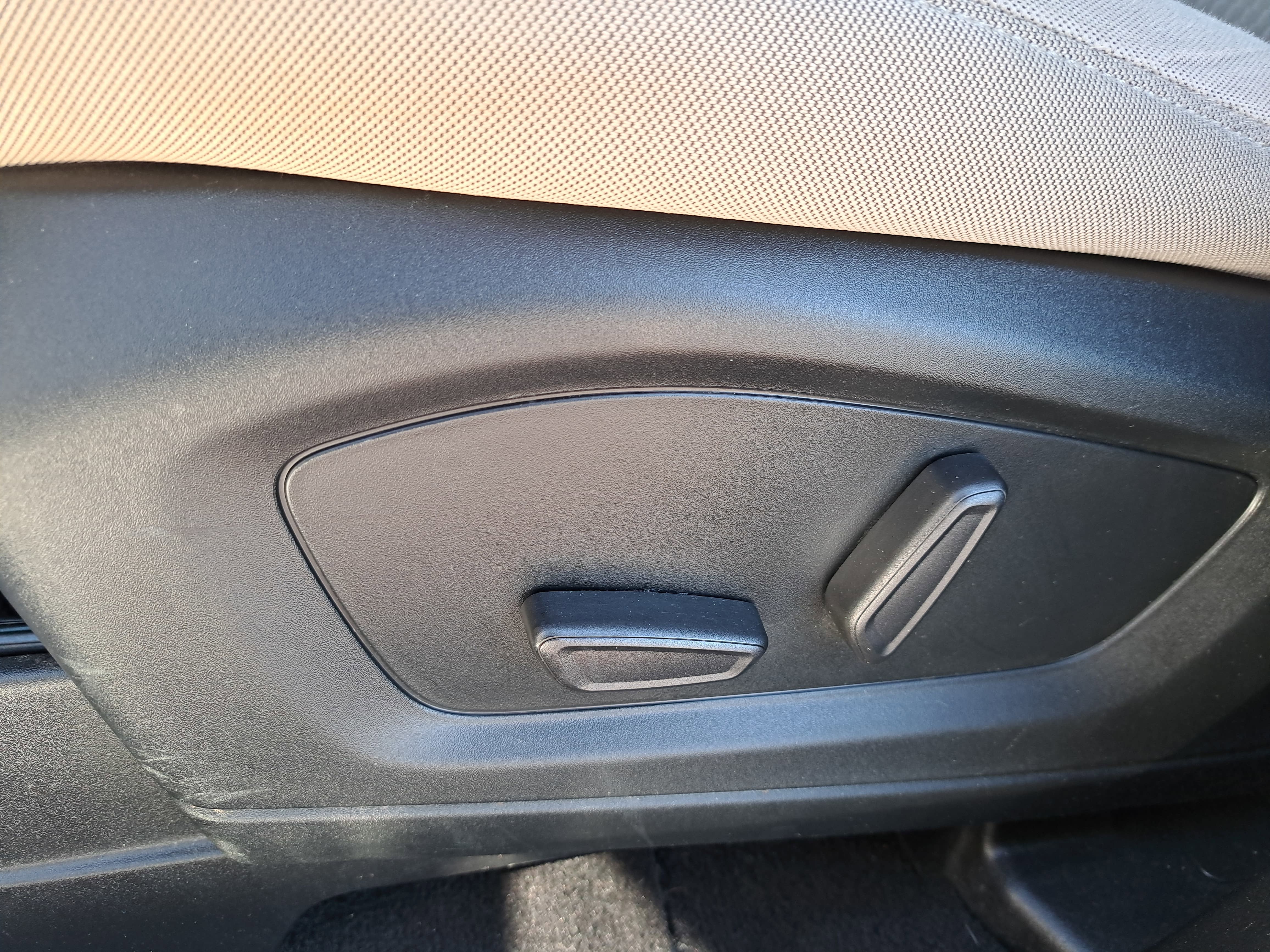 2021 Ford Explorer Base