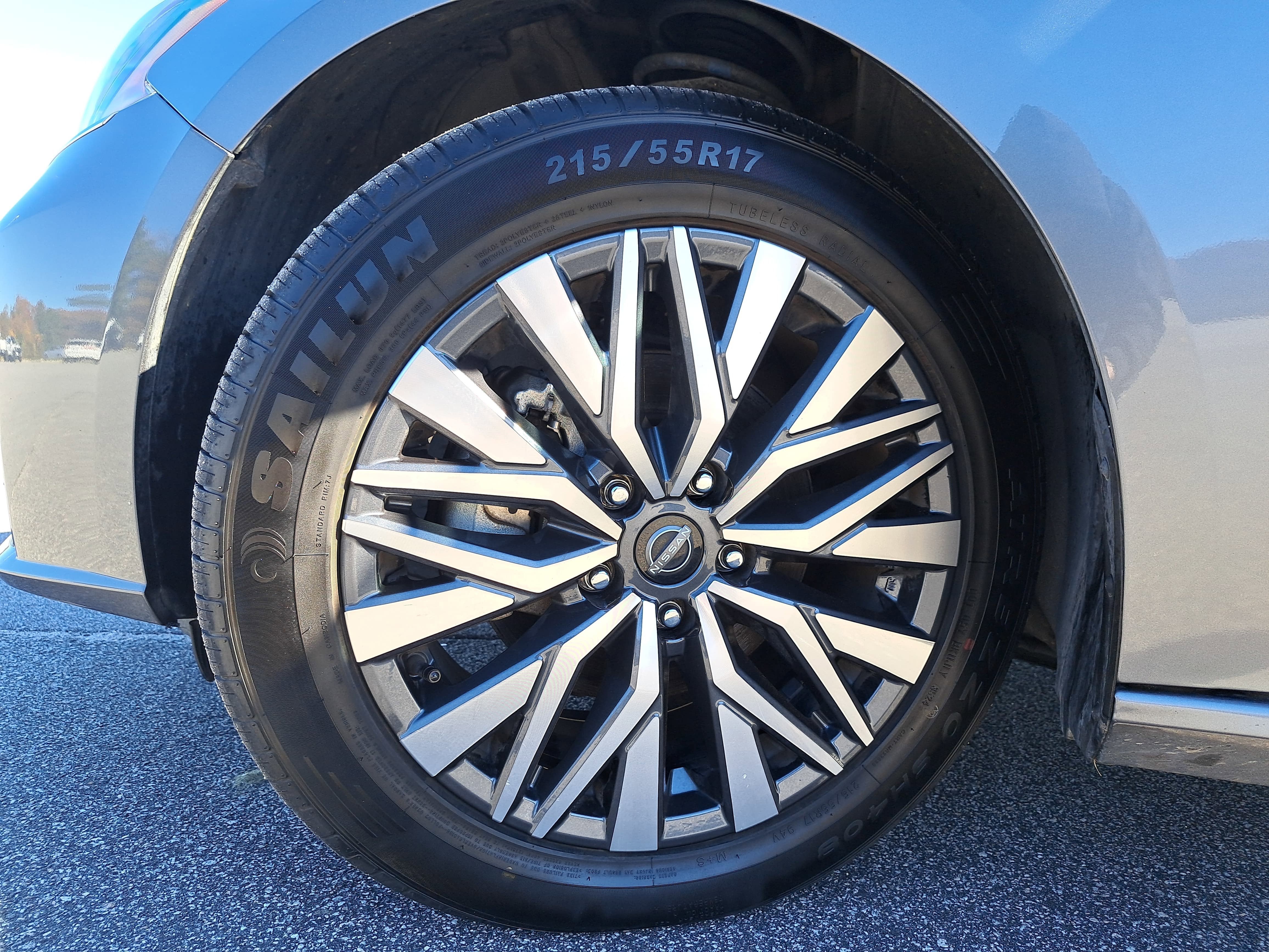 2024 Nissan Altima 2.5 SV