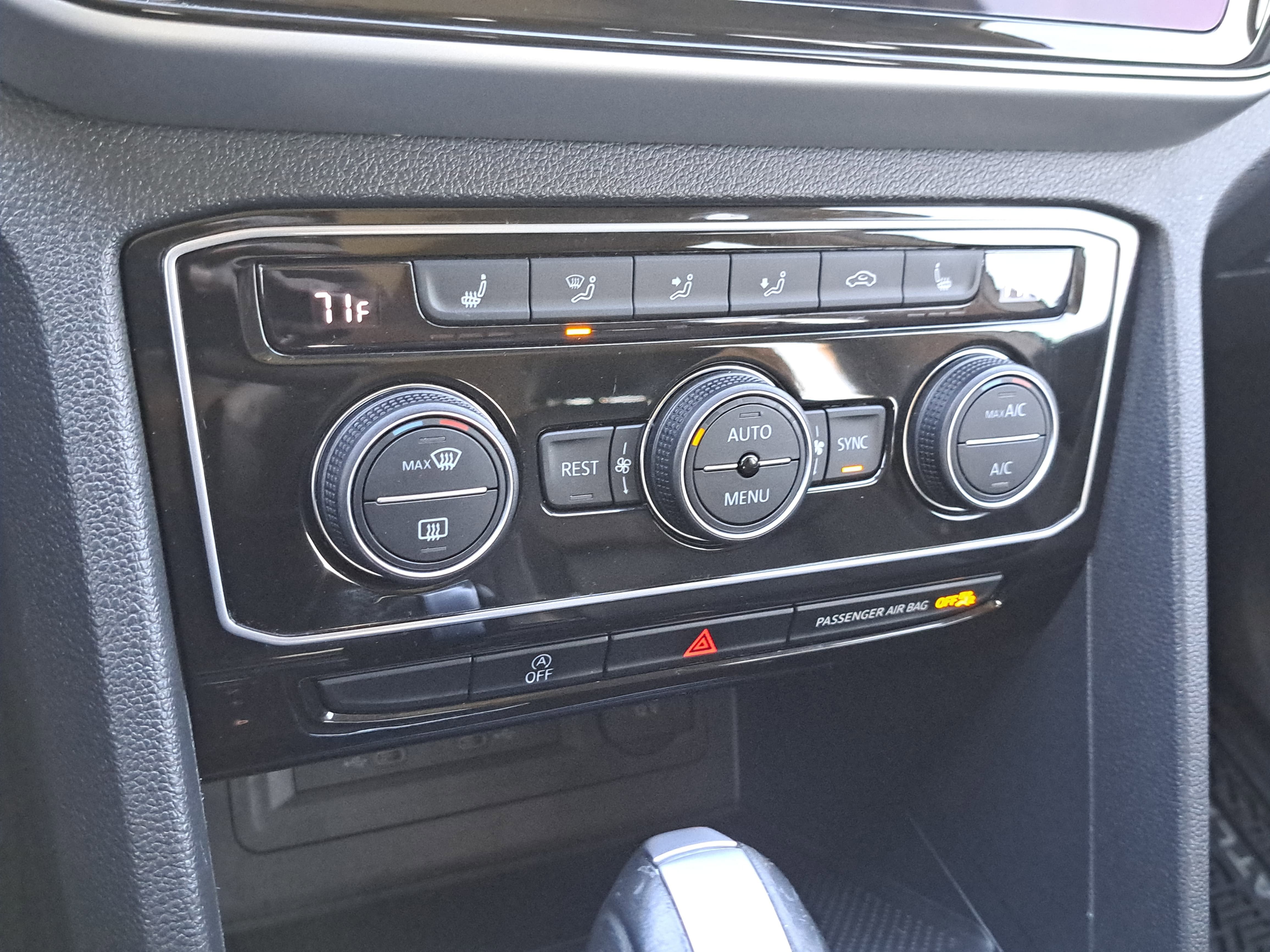 2023 Volkswagen Atlas 2.0T SEL