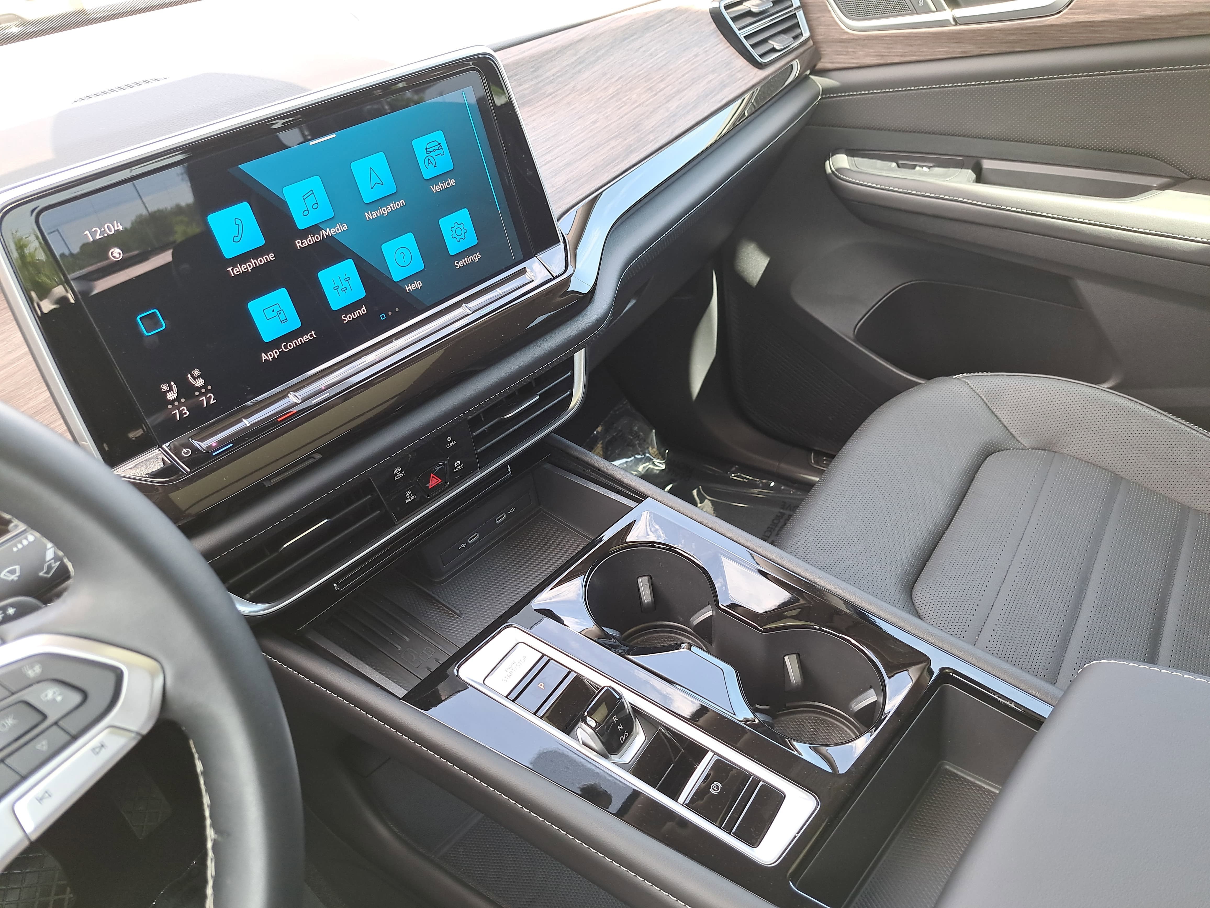 2025 Volkswagen Atlas 2.0T SEL