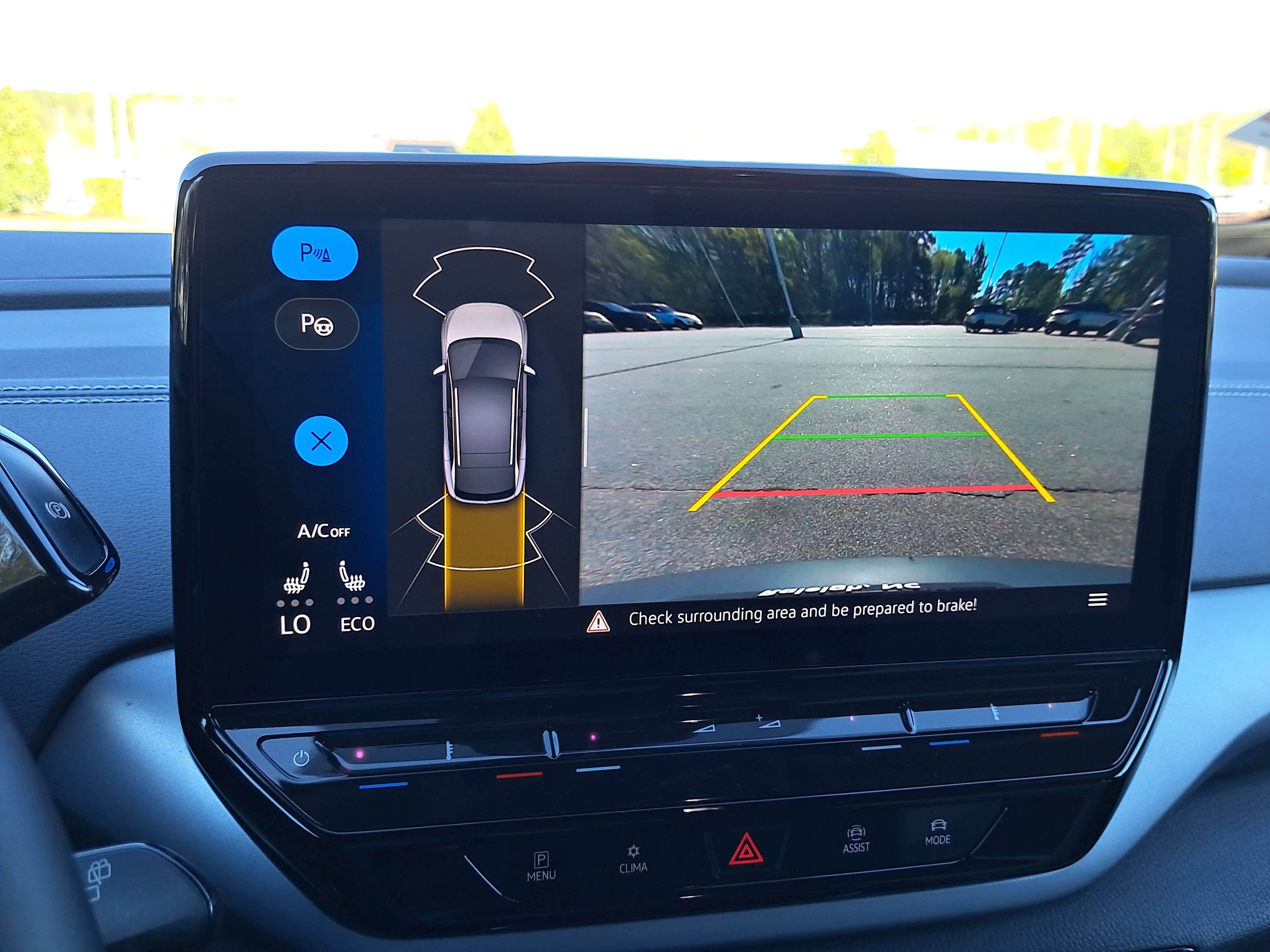 2023 Volkswagen ID.4 Pro