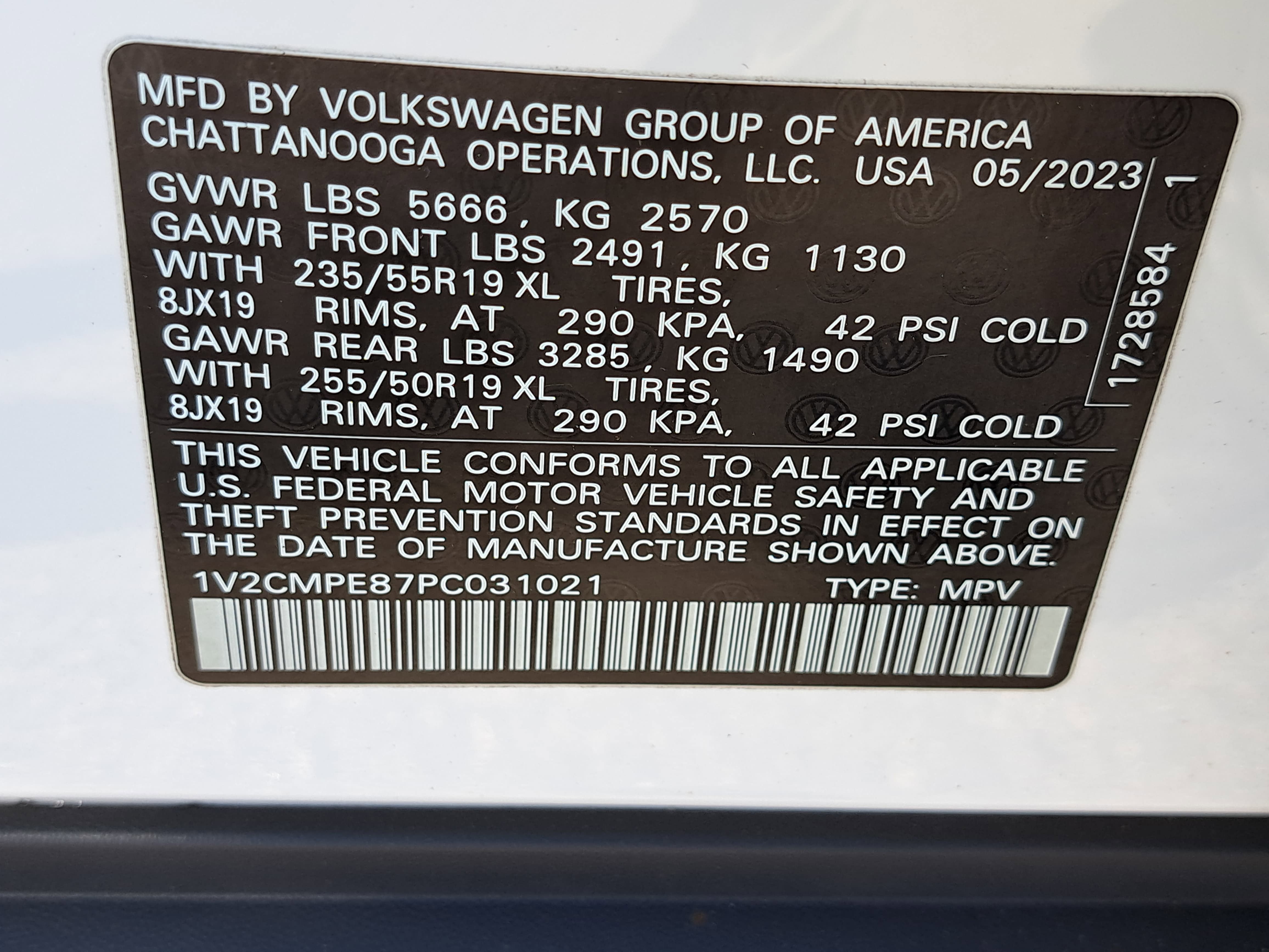 2023 Volkswagen ID.4 Pro