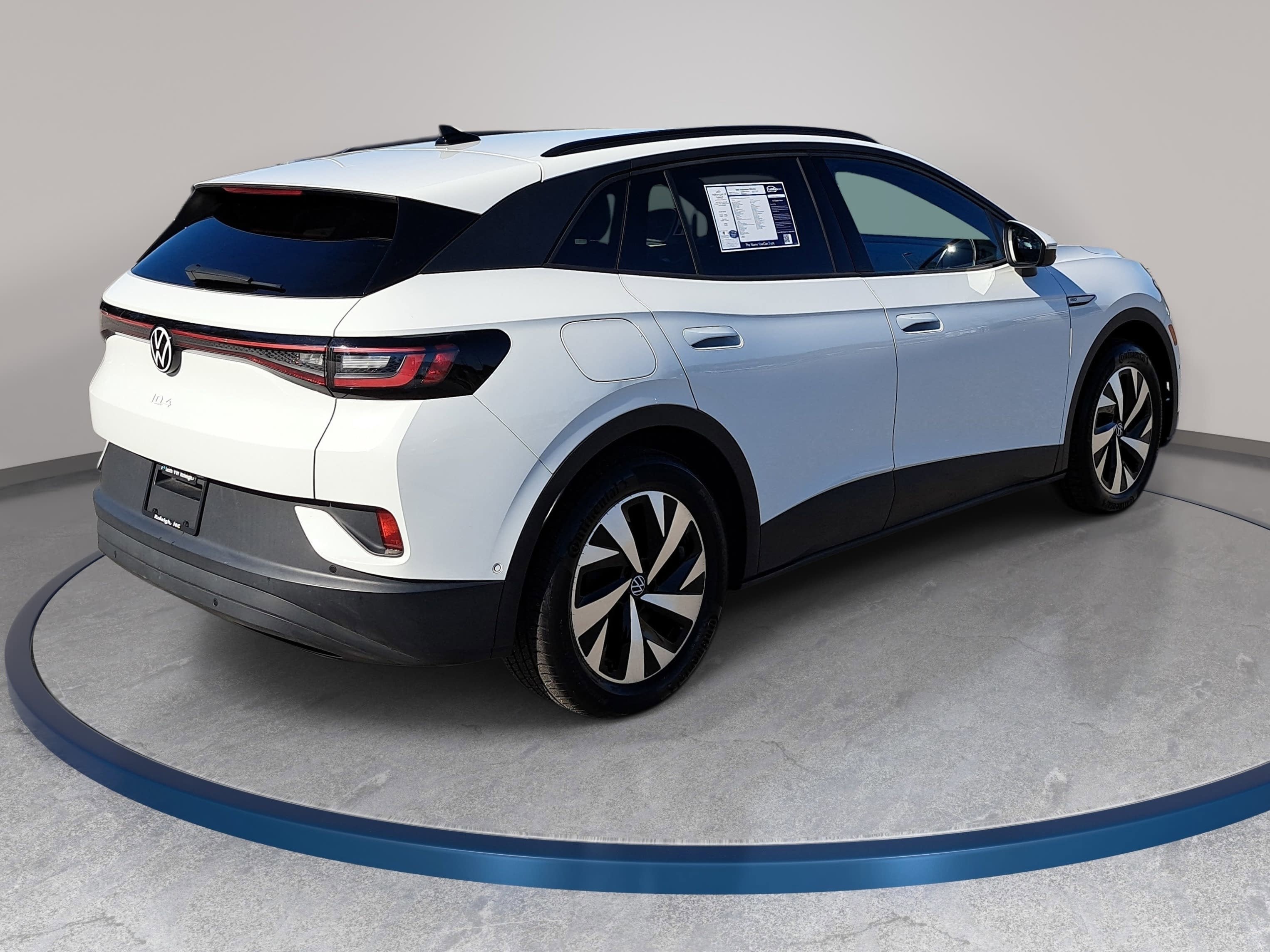 2023 Volkswagen ID.4 Pro