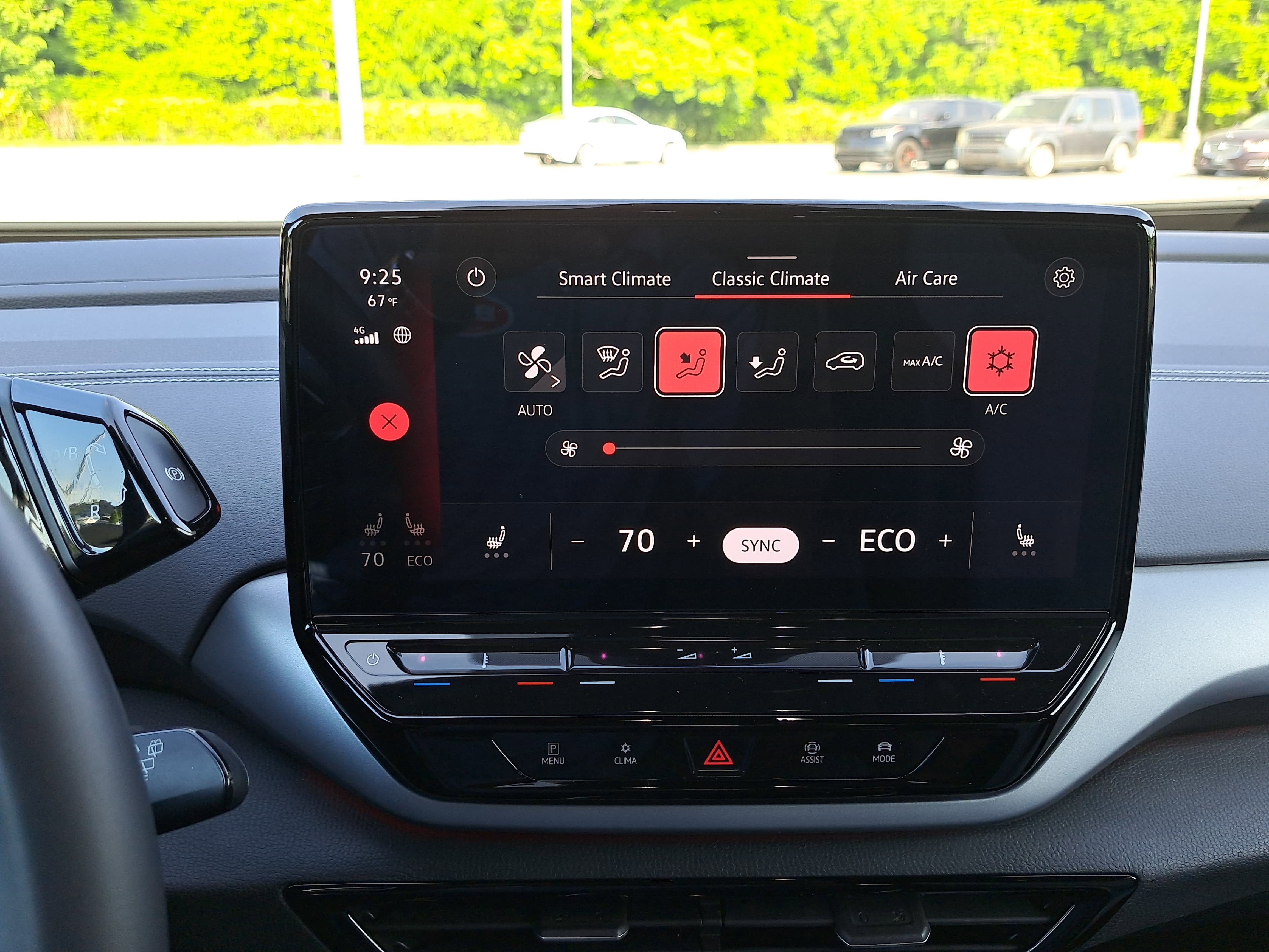 2023 Volkswagen ID.4 Pro