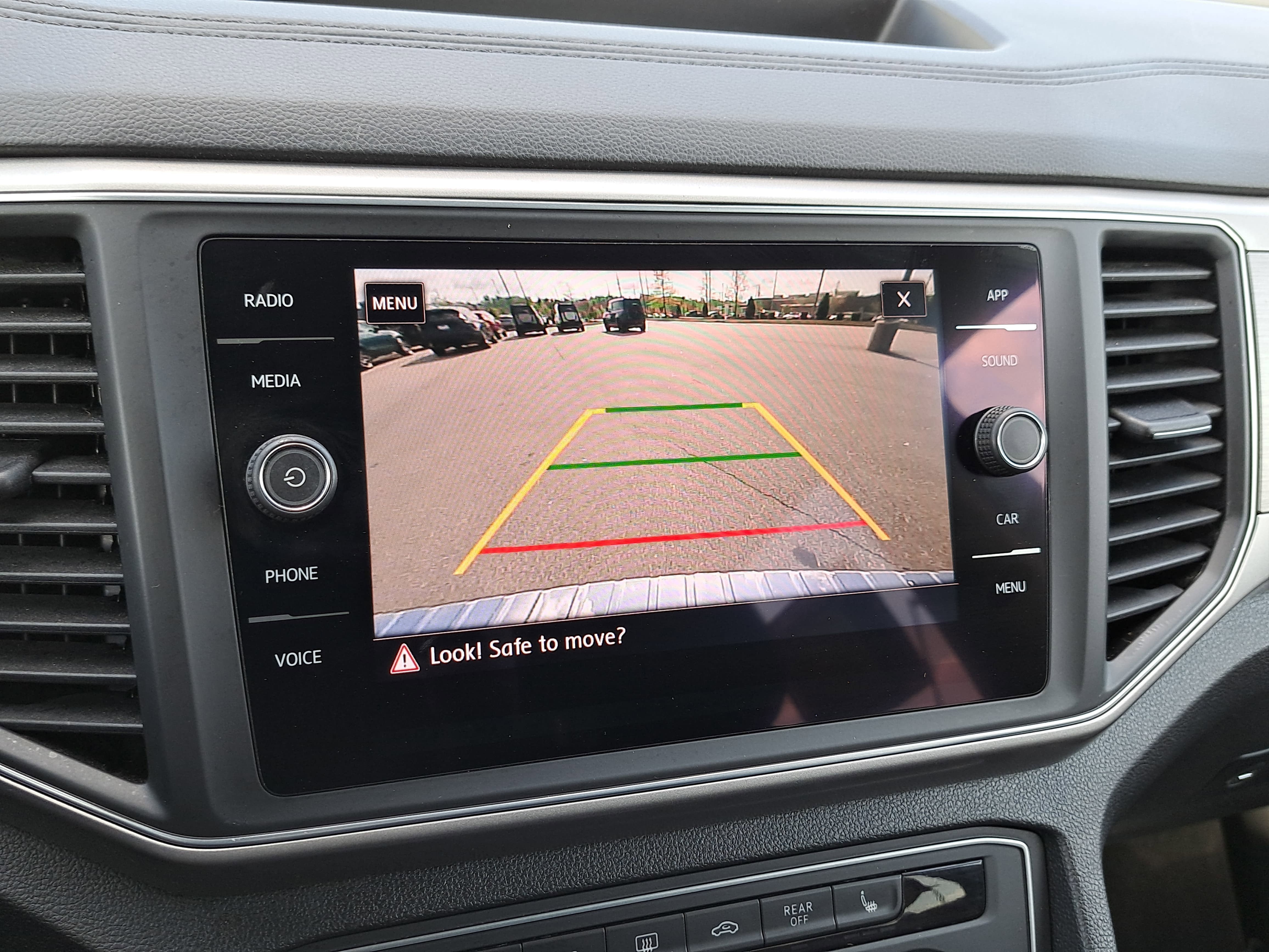 2018 Volkswagen Atlas 2.0T SE
