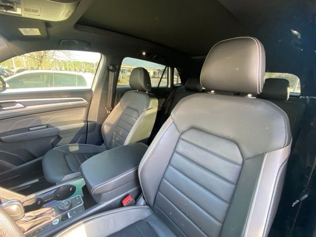 2023 Volkswagen Atlas Cross Sport 3.6L V6 SEL Premium R-Line