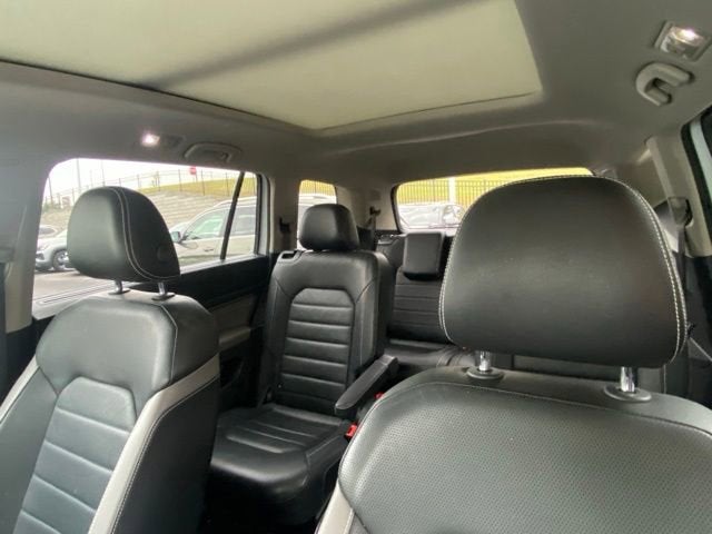 2022 Volkswagen Atlas 3.6L V6 SEL Premium R-Line
