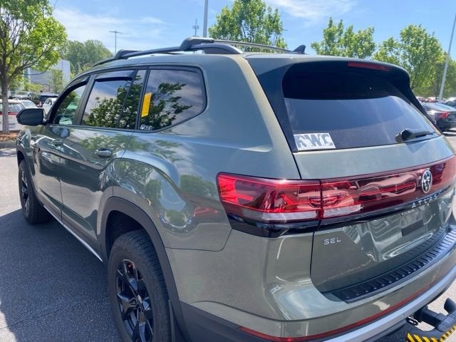 2024 Volkswagen Atlas 2.0T Peak Edition SEL