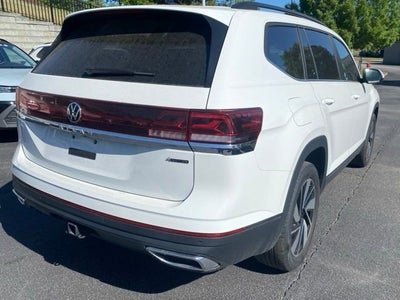 2025 Volkswagen Atlas 2.0T SE w/Technology