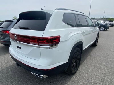 2025 Volkswagen Atlas 2.0T SE w/Technology