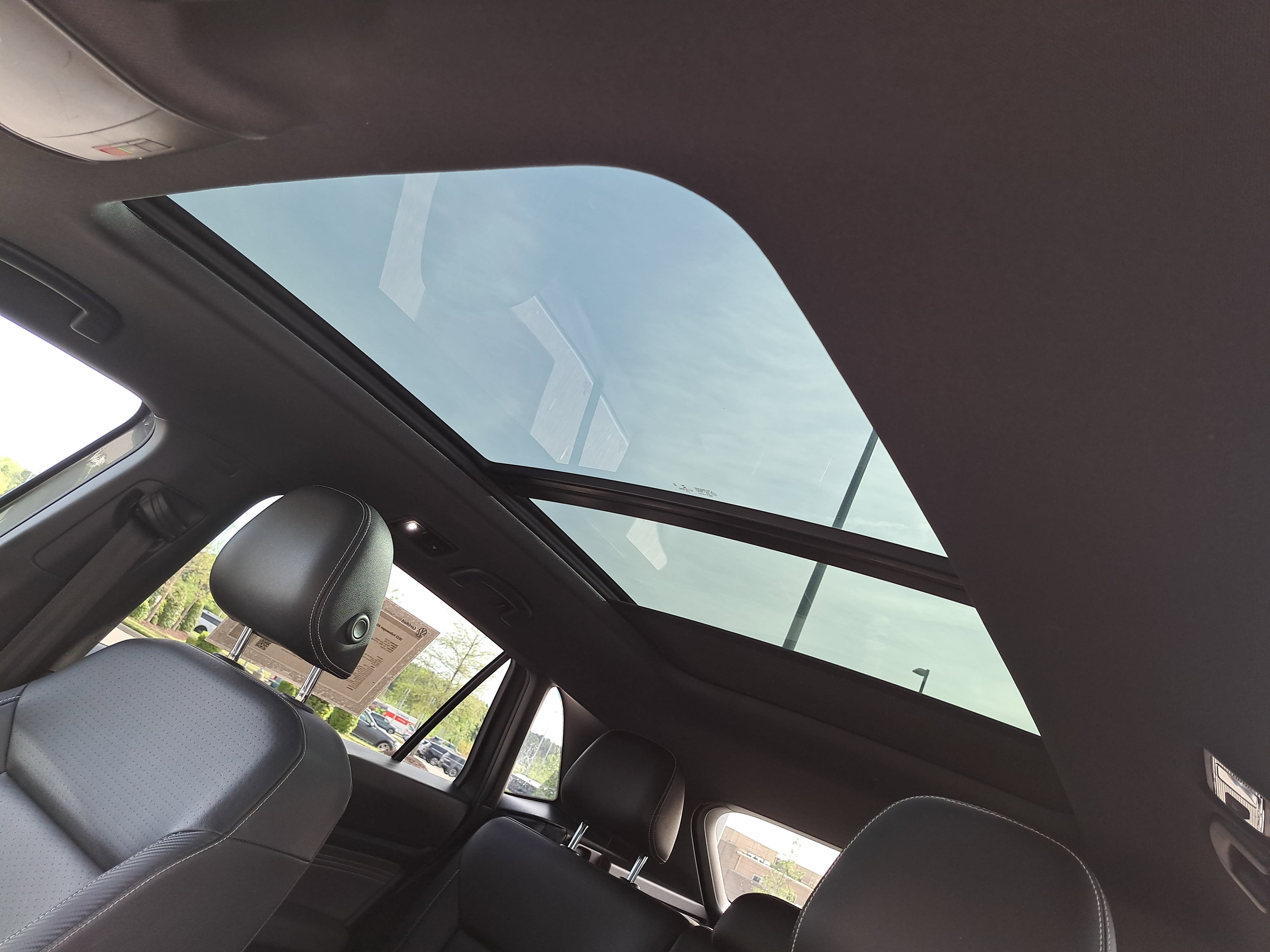 2023 Volkswagen Atlas Cross Sport 3.6L V6 SE w/Technology