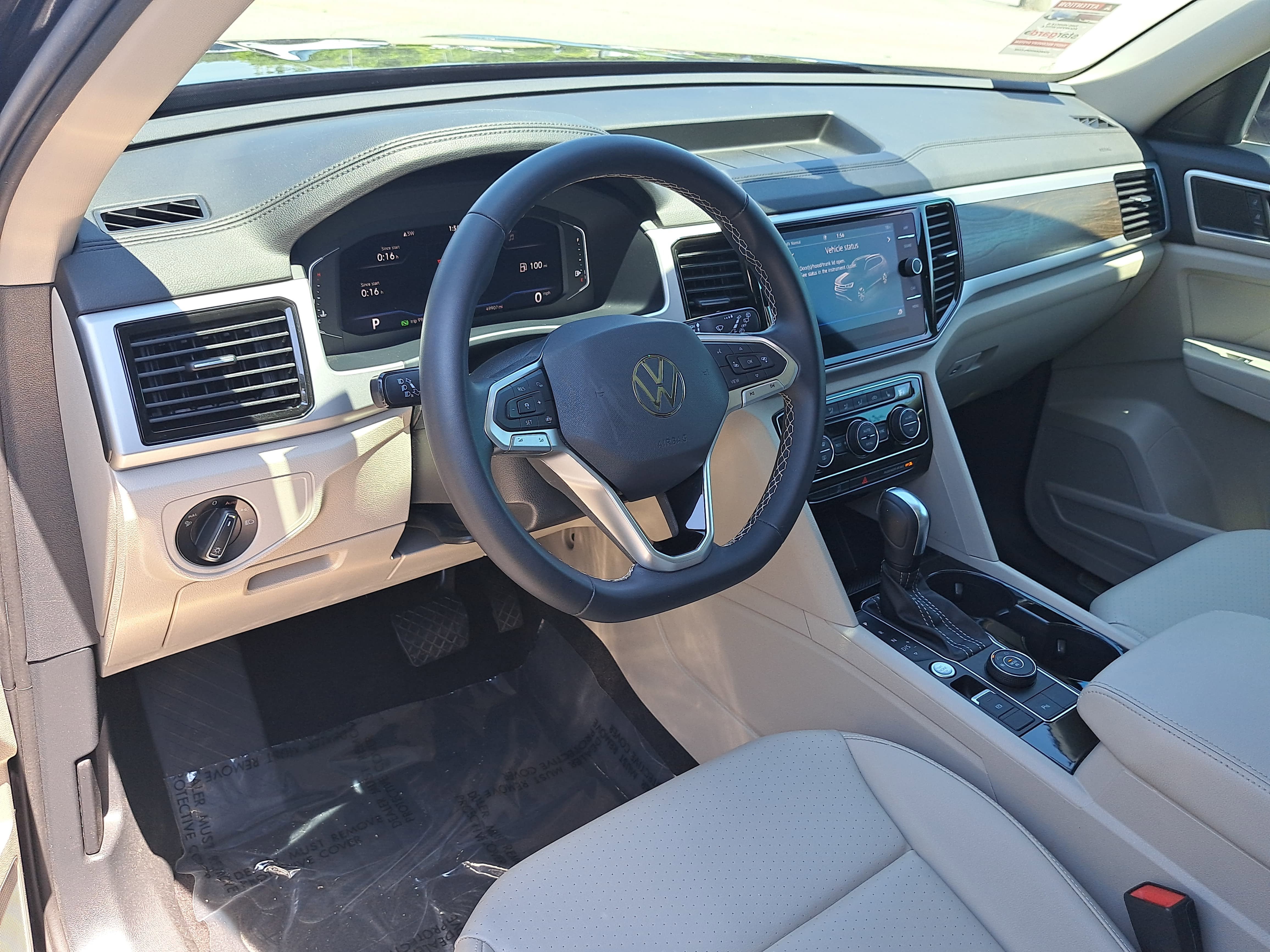 2023 Volkswagen Atlas 3.6L V6 SE w/Technology